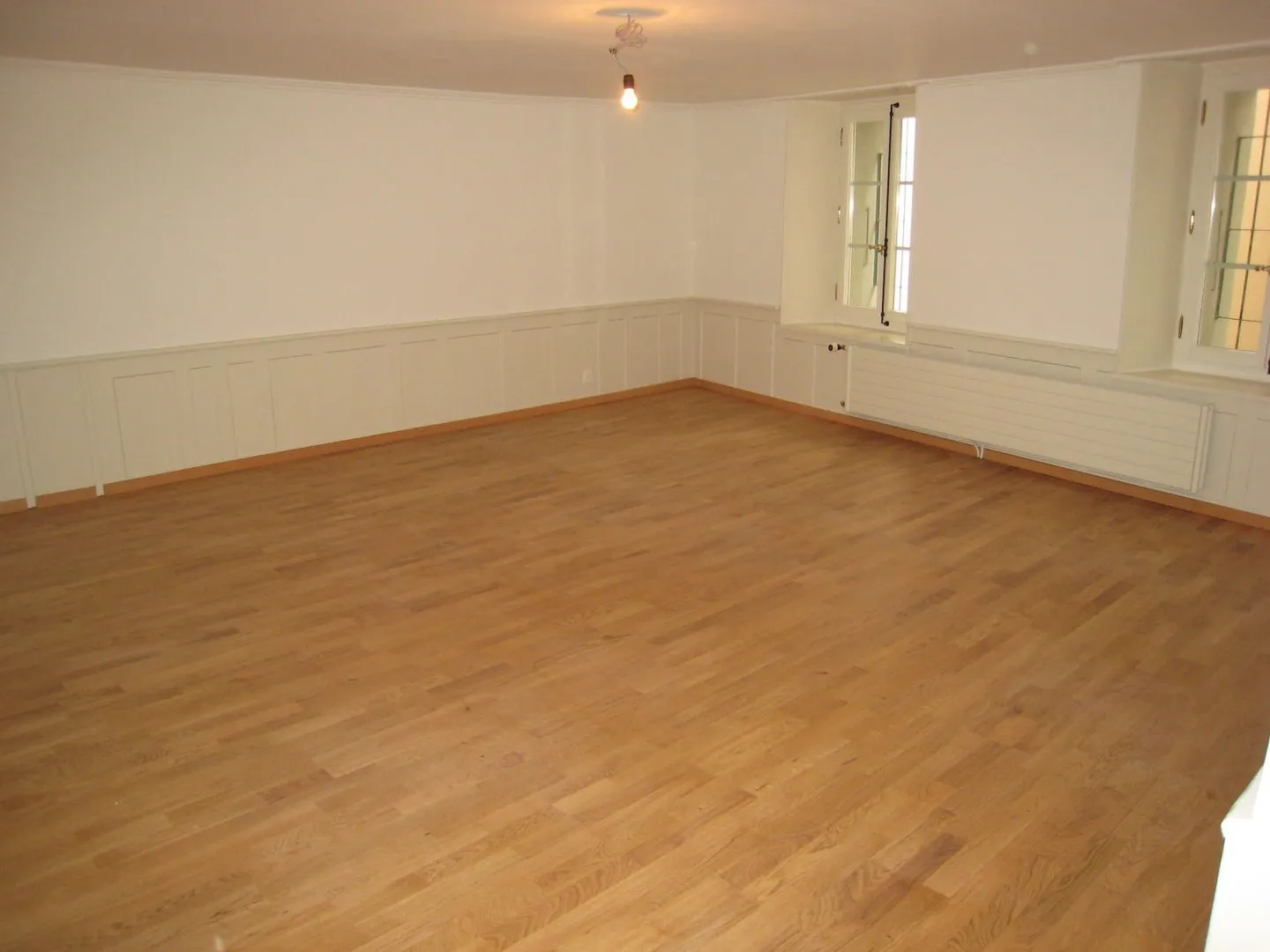 Studio confortable au centre de Thun - Photo 8 sur 8