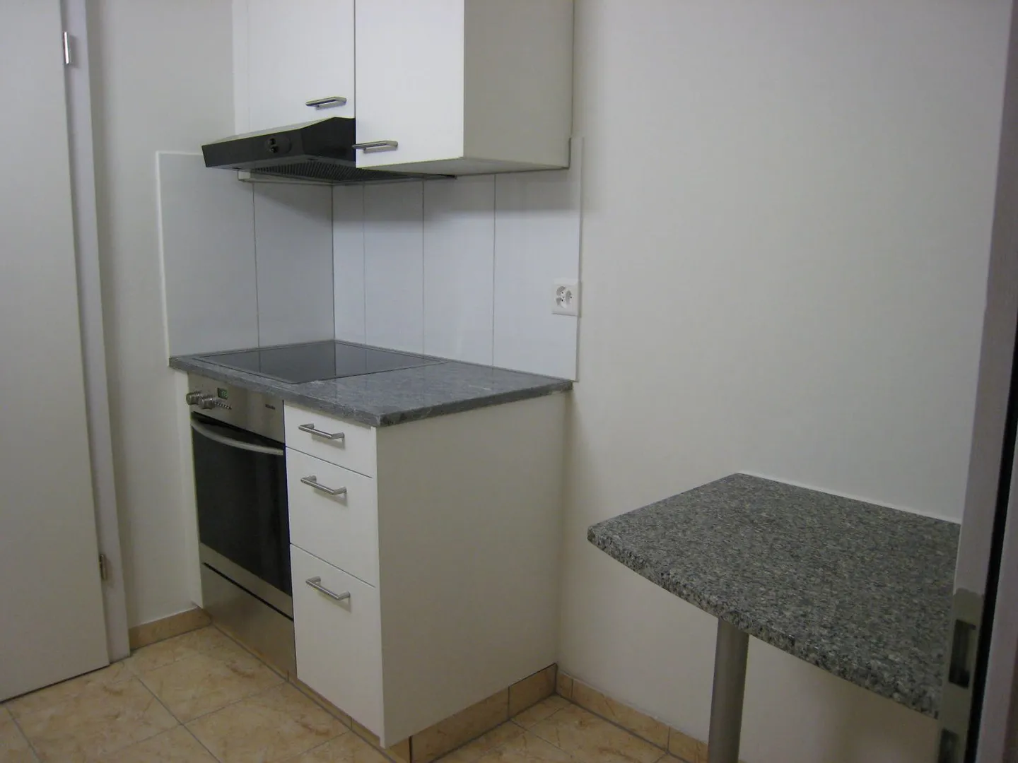 Studio confortable au centre de Thun - Photo 4 sur 8