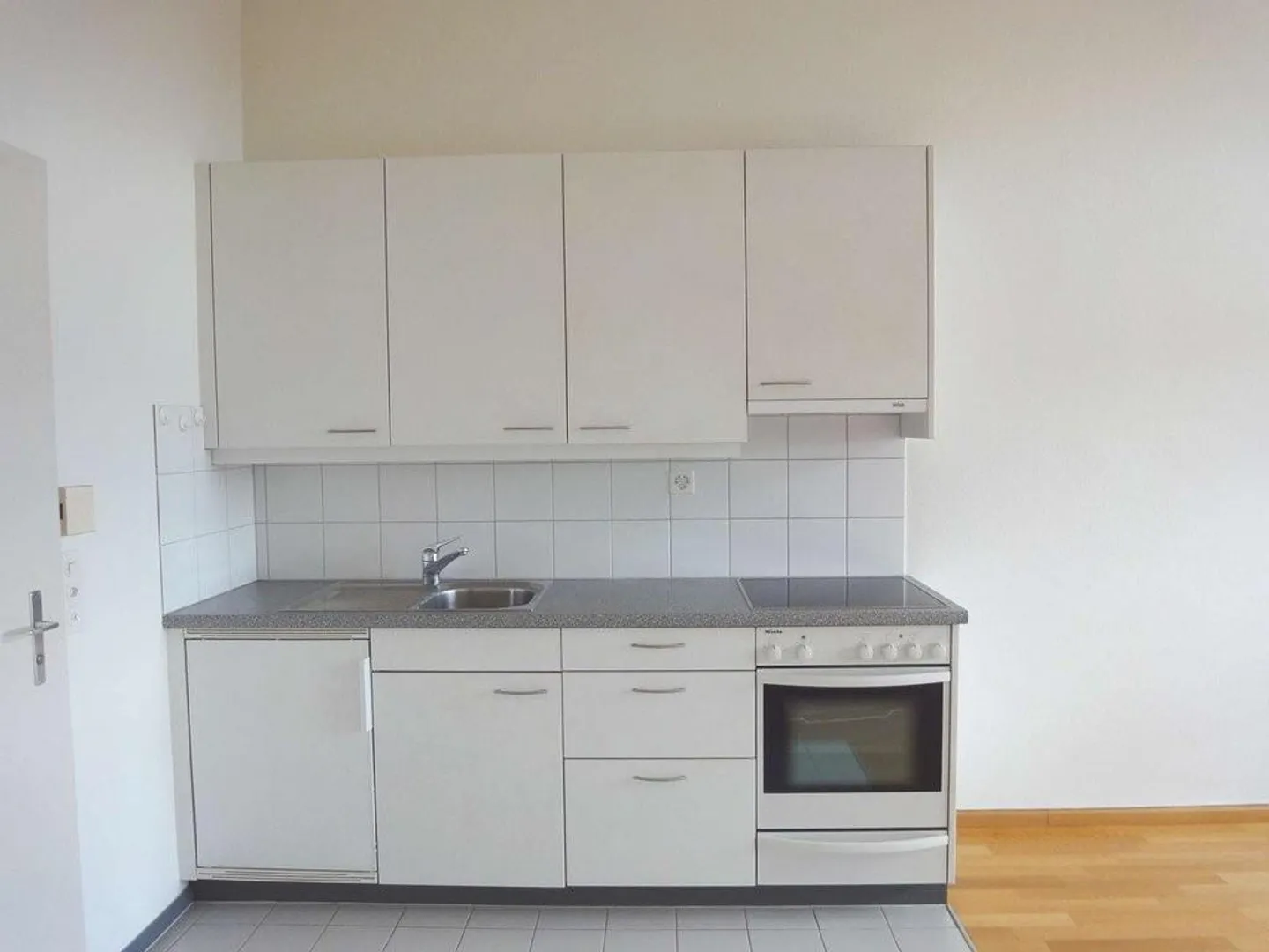 Attenzione agli ospiti del weekend.. - Foto 5 di 8