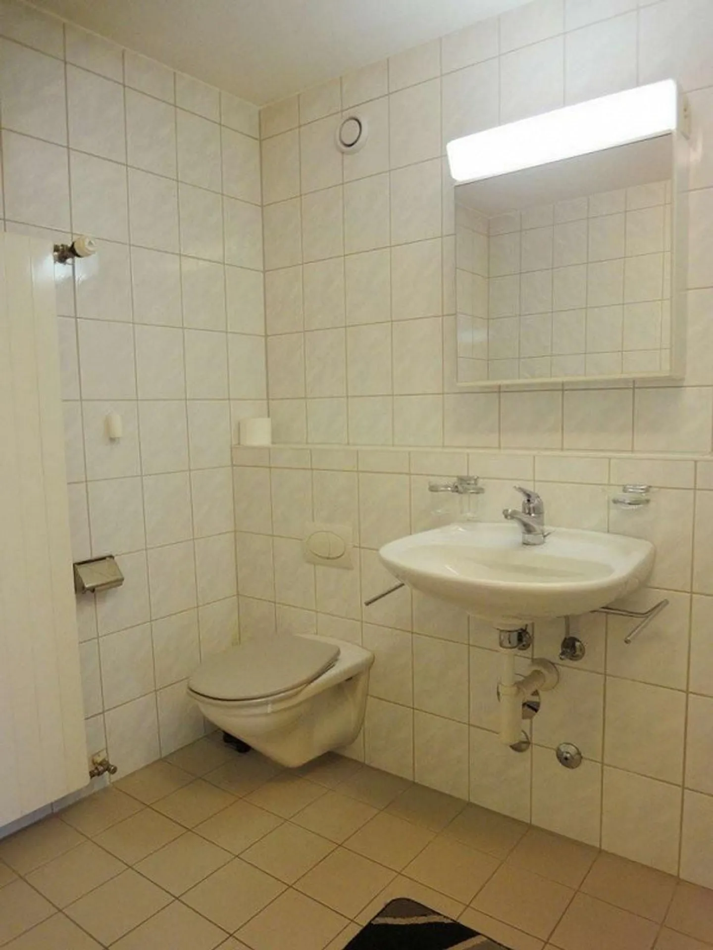 Attenzione agli ospiti del weekend.. - Foto 6 di 8