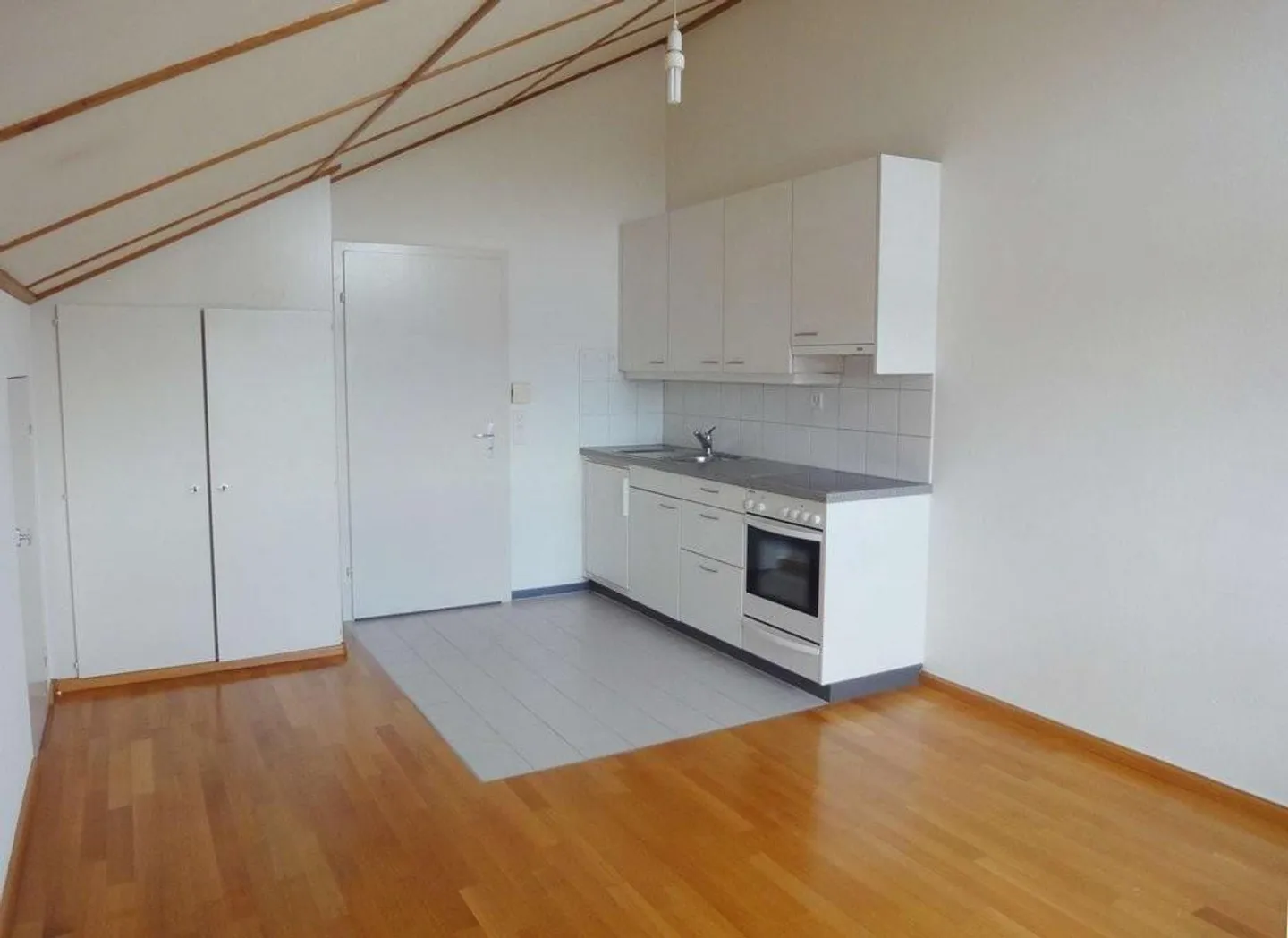 Attenzione agli ospiti del weekend.. - Foto 3 di 8