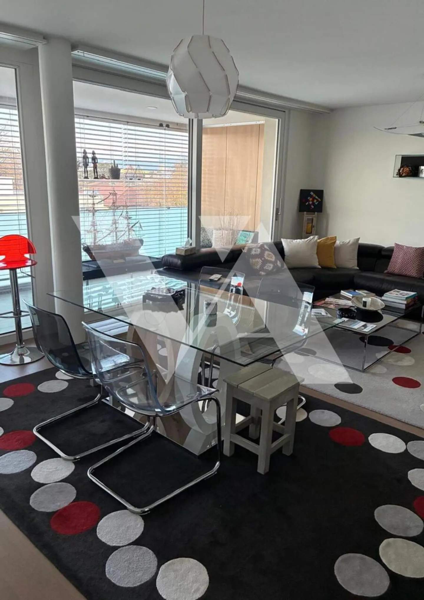 Zu vermieten - Wunderschöne 4,5-Zimmer-Wohnung mit Loggia - Foto 1 von 9