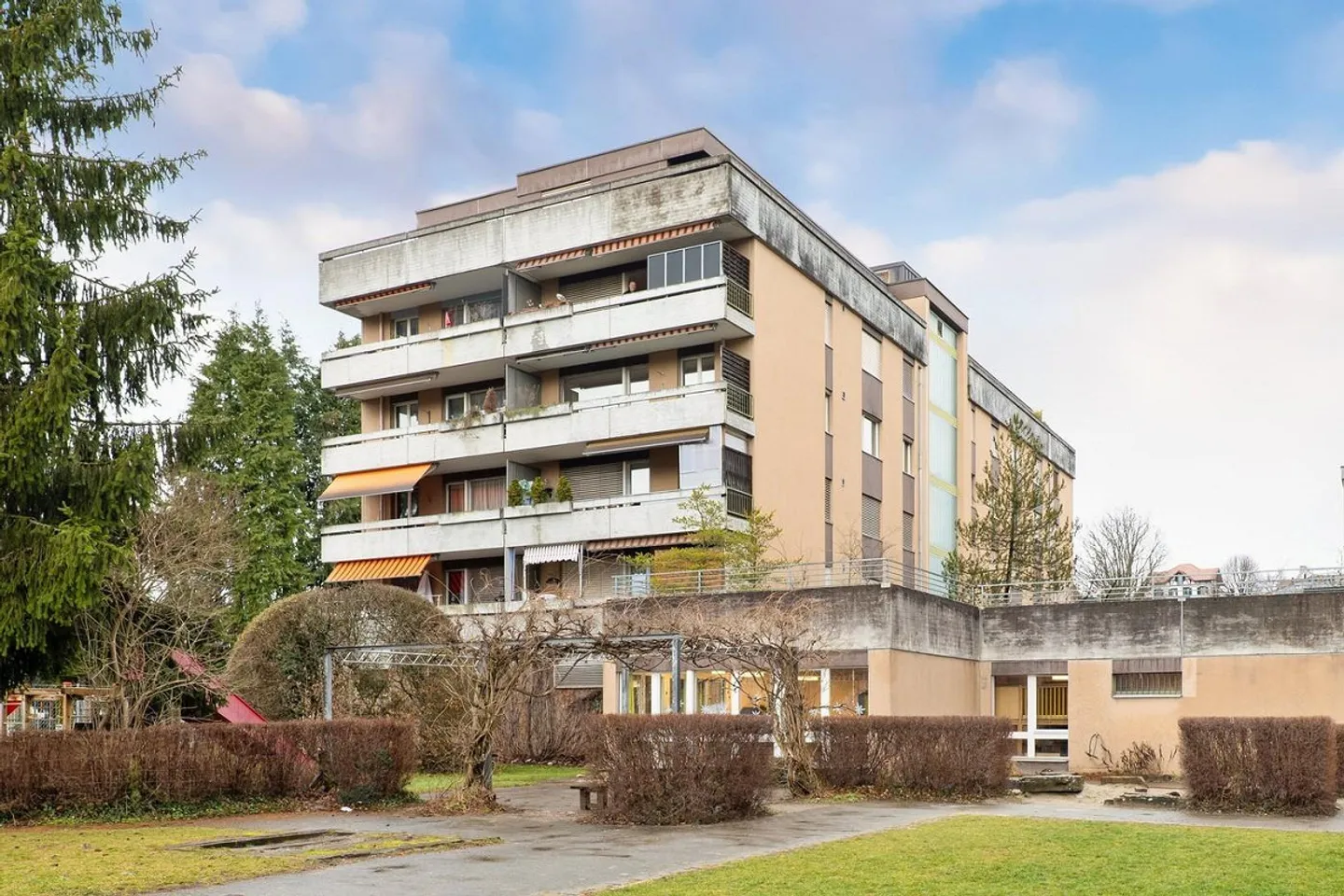 Appartement confortable avec des pièces lumineuses à louer à Burgdorf - Photo 1 sur 10