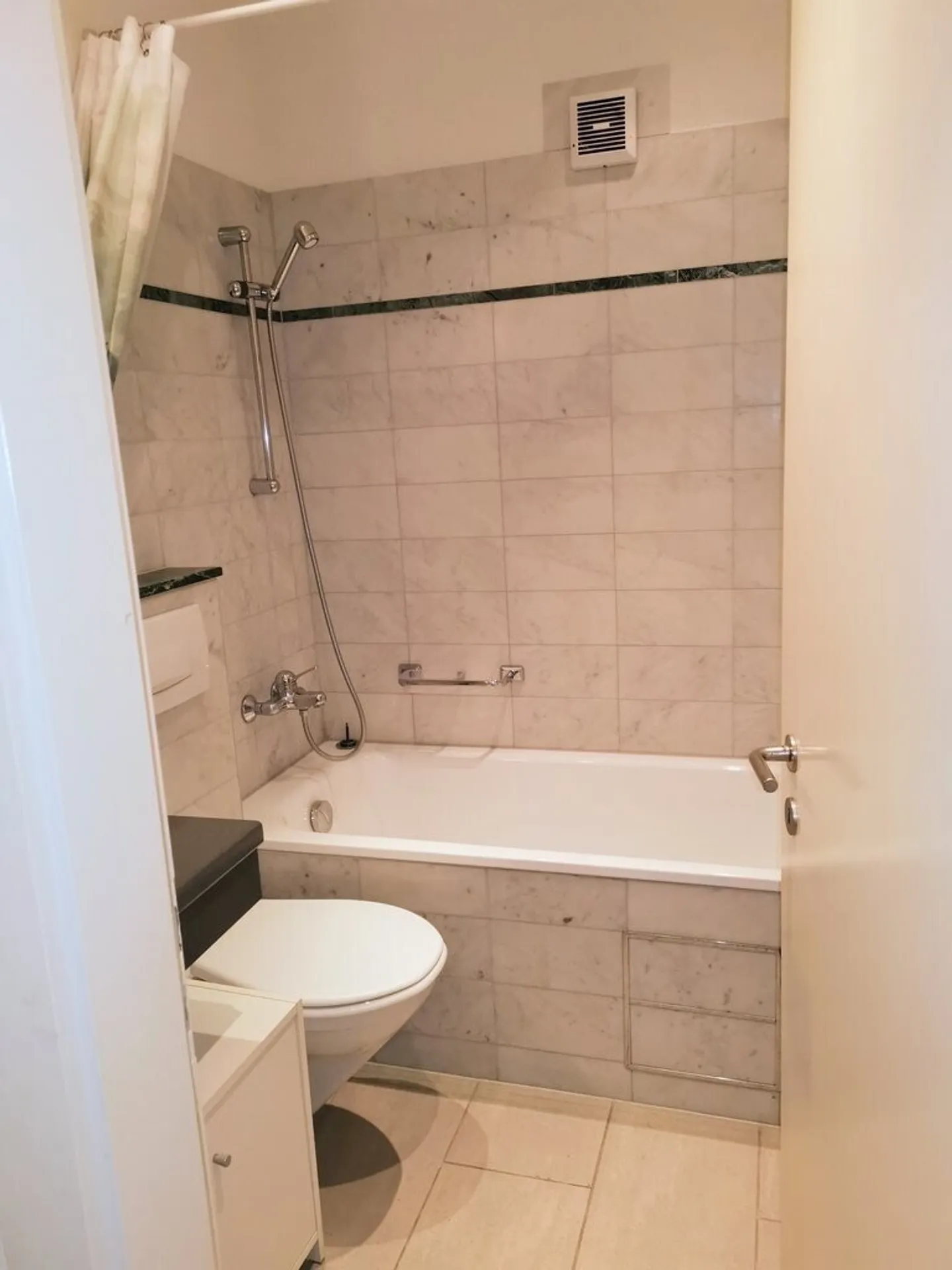 Ideale per single e studenti - Foto 6 di 10