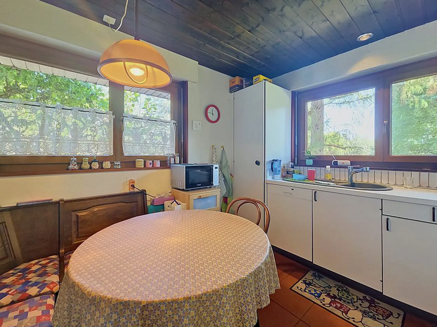Charming terraced house with 5.5 rooms, large garden and terraces! - Photo 5 of 14