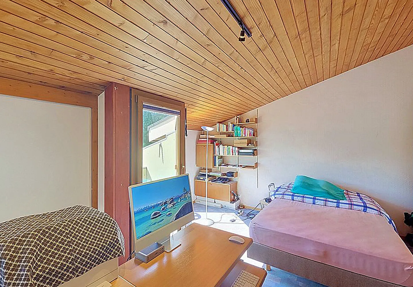Charming terraced house with 5.5 rooms, large garden and terraces! - Photo 7 of 14