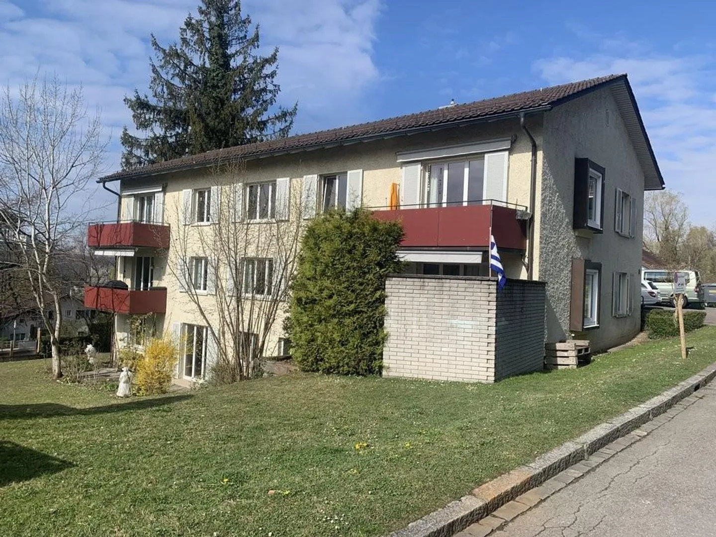 Modernes Apartment in Höngg - Foto 1 von 6