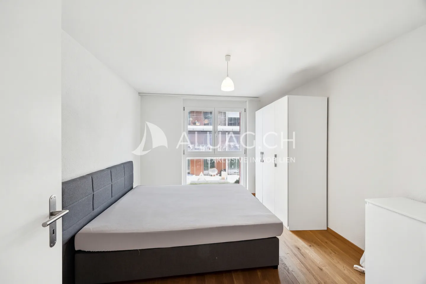 BRIGHT 4.5 ROOM APARTMENT WITH WINTER GARDEN - Photo 6 of 12