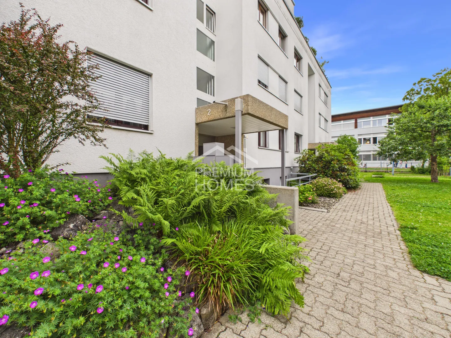 Appartement spacieux avec balcon - Photo 1 sur 11