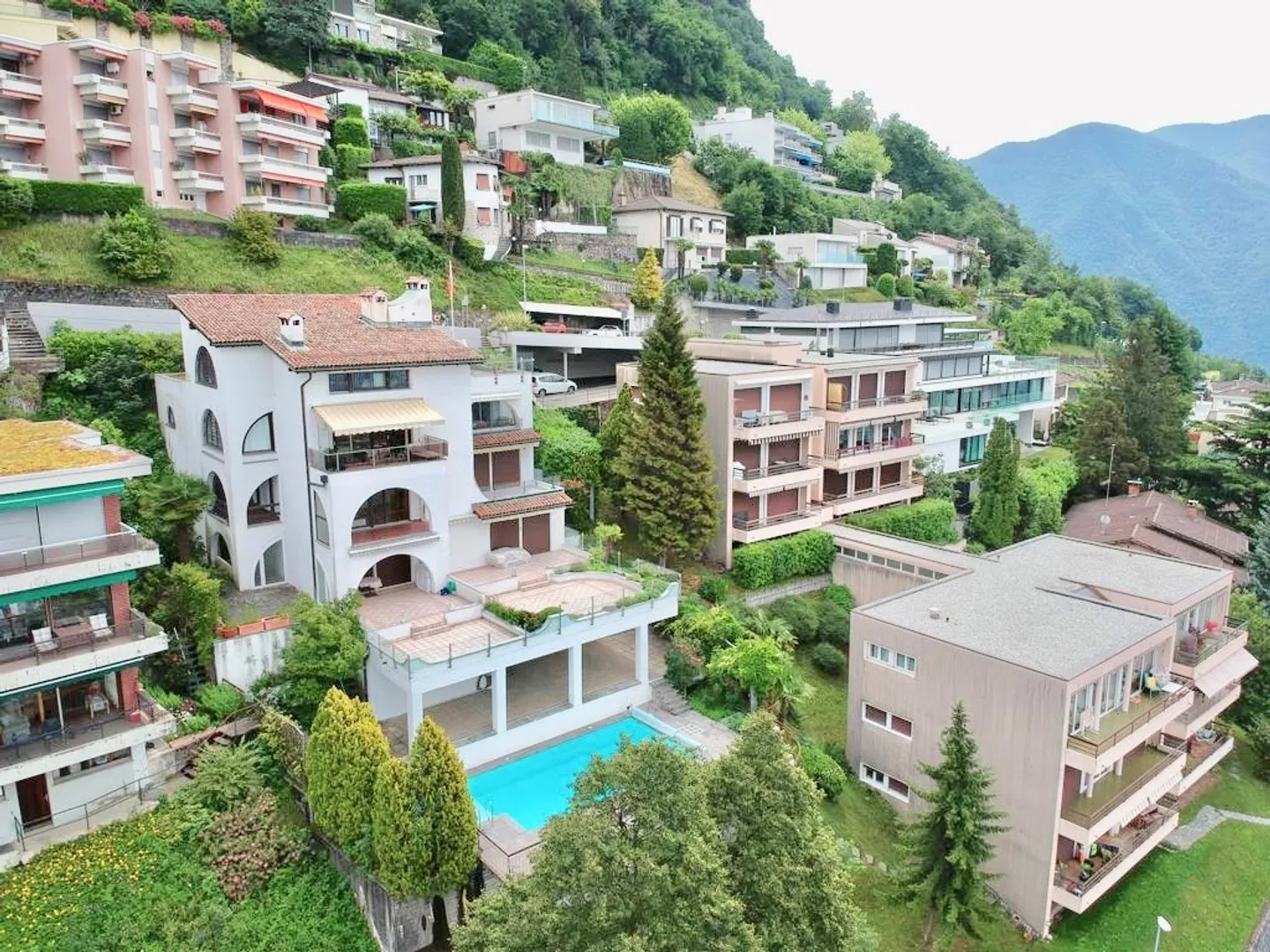 Attikawohnung 5.5 Zimmer - Foto 3 von 8