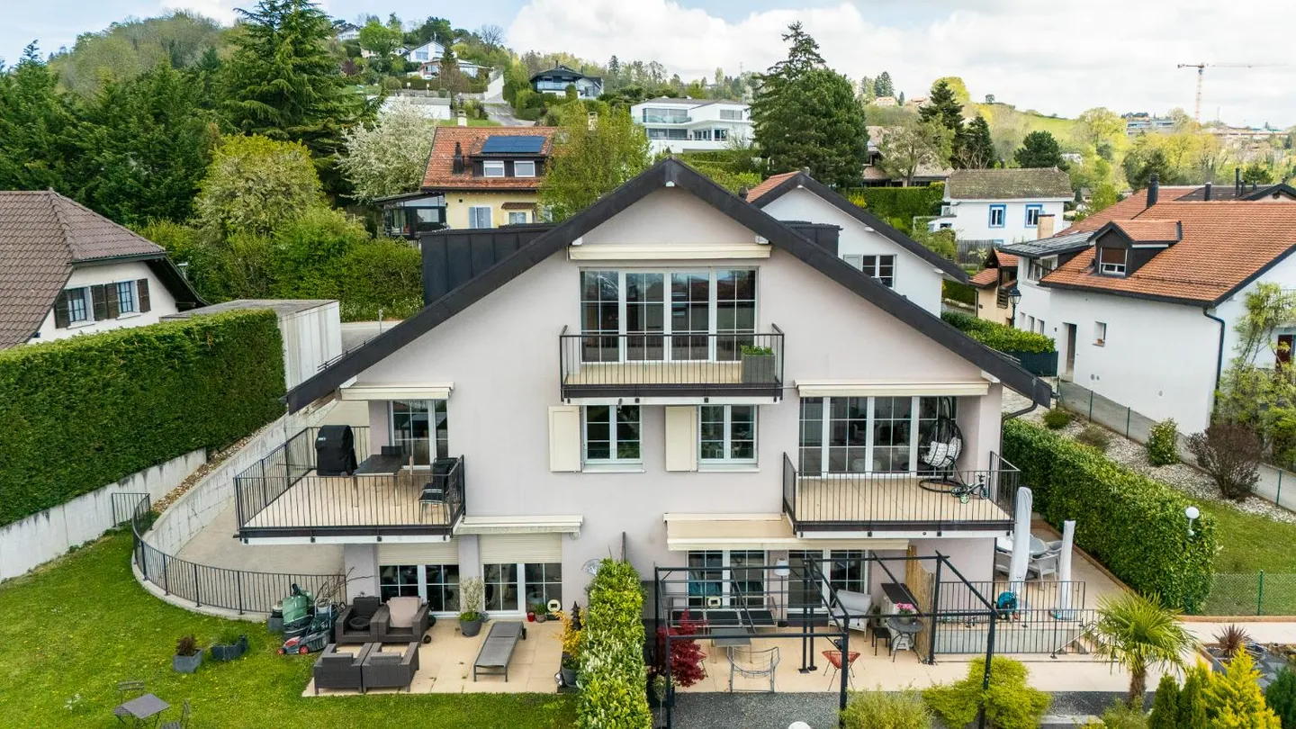 Attico 5.5 stanze - Foto 2 di 8