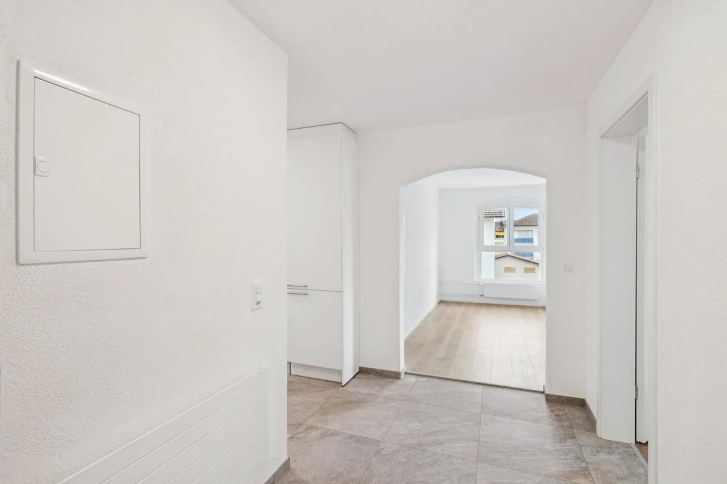 Arrive. Breathe. Be at home 4.5-room apartment with balcony - Photo 6 of 10