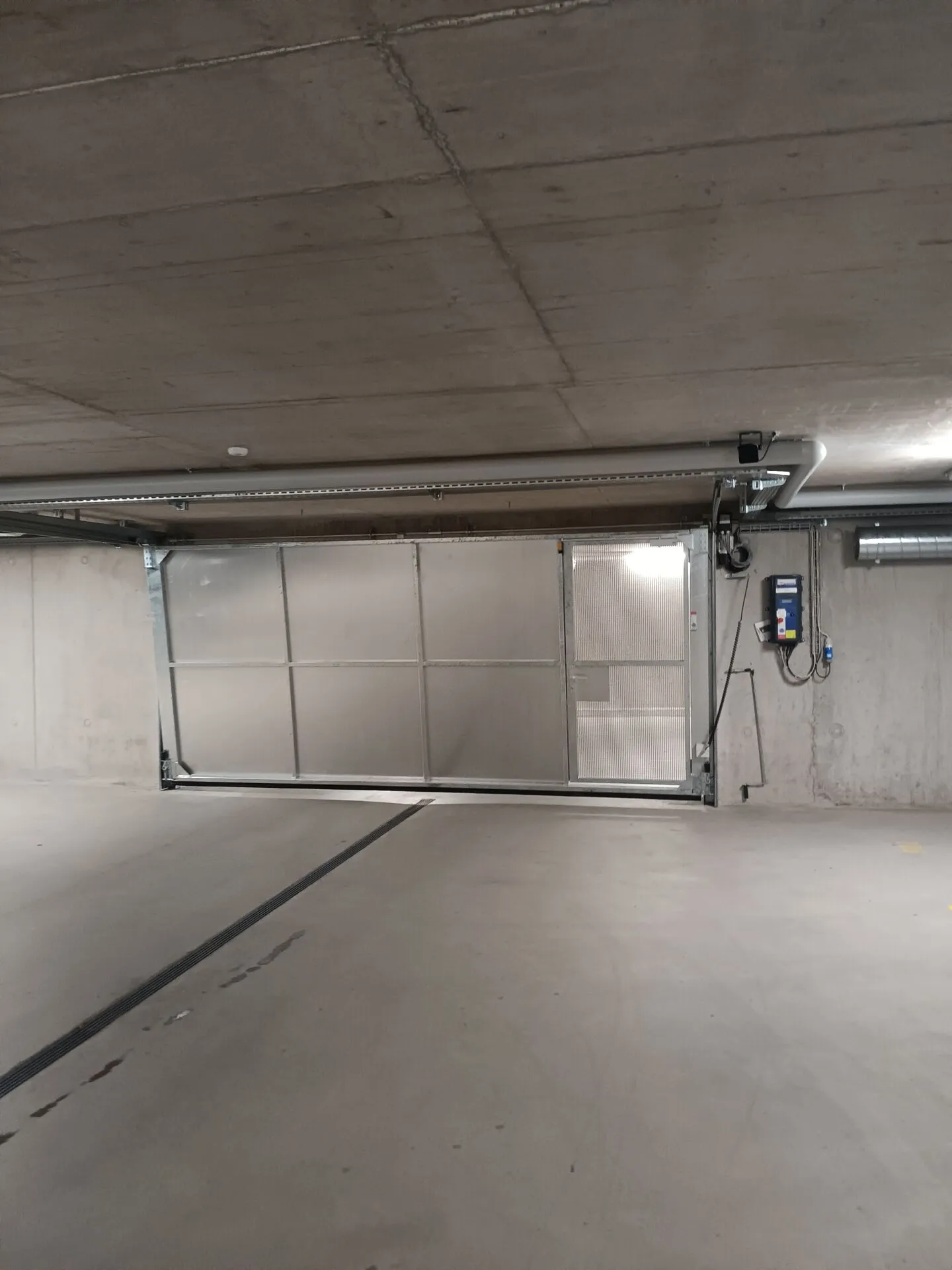 For rent: new motorcycle parking spaces in Avenches - Photo 3 of 6