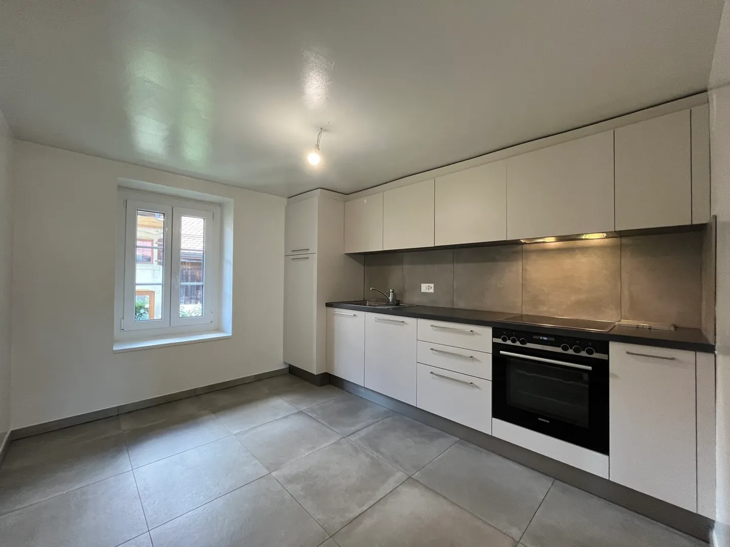 Bel appartement de 3.5 pièces au 1er étage à Bercher - Foto 1 di 6