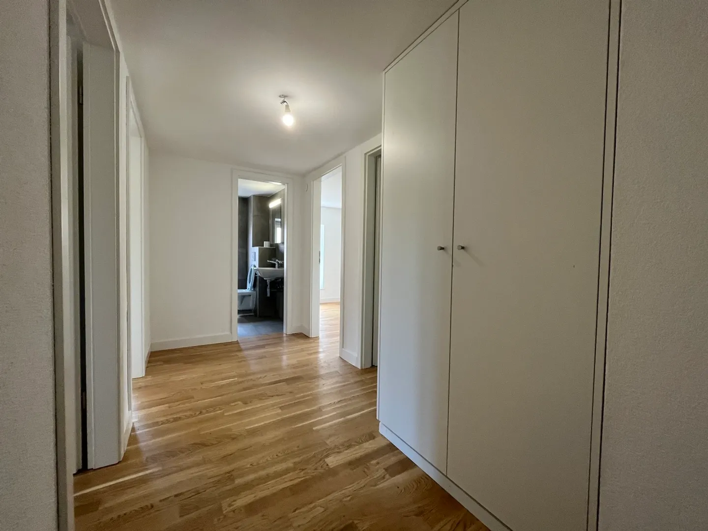 Bel appartement de 3.5 pièces au 1er étage à Bercher - Foto 2 di 6