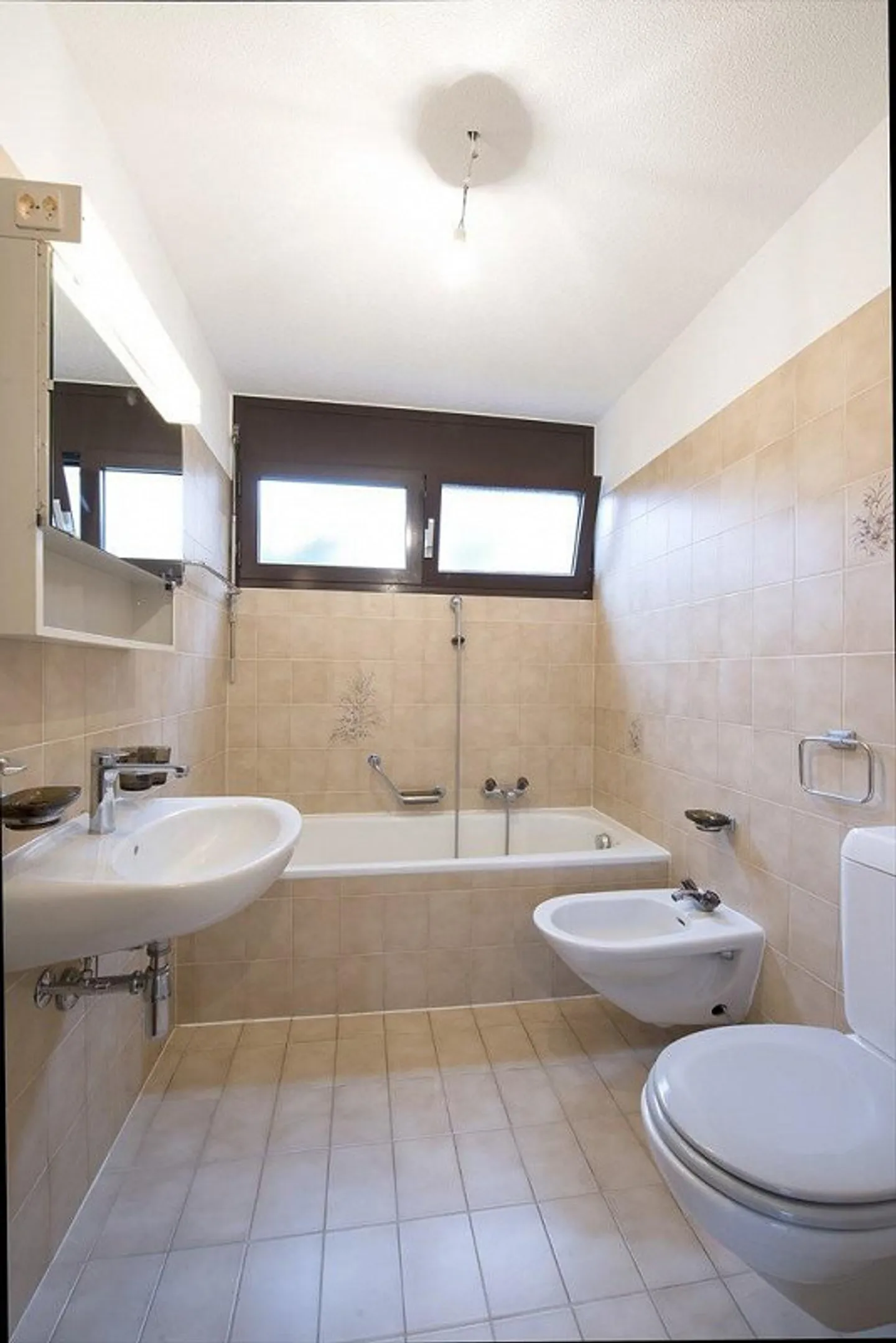 3.5 Room Apartment - Photo 6 of 7