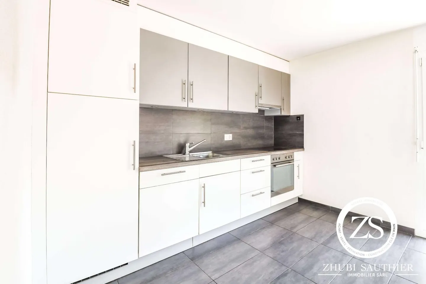 Two and a half room apartment in Sierre - Photo 6 of 13