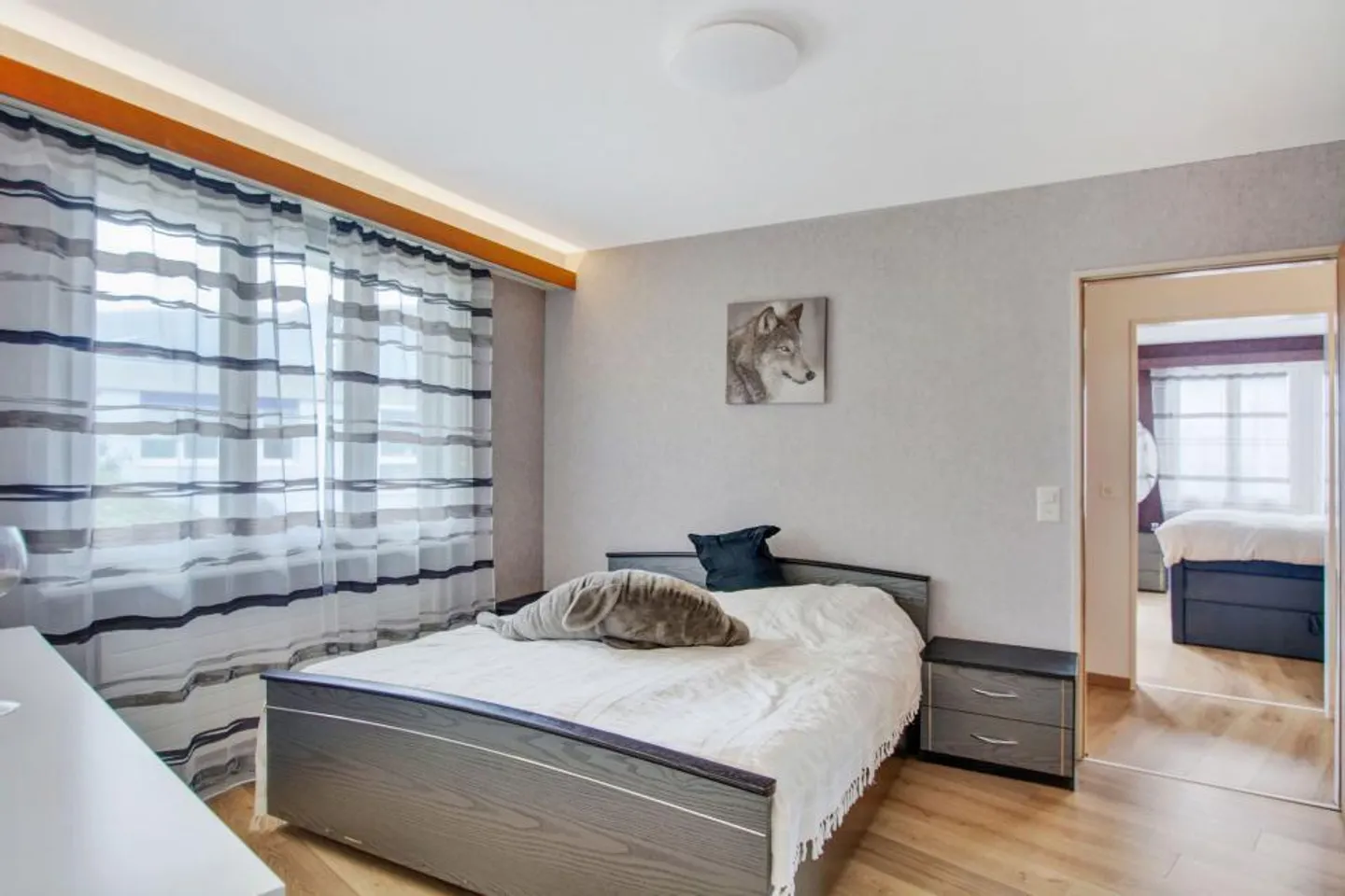 Magnifique appartement en penthouse de 5,5 pièces avec grande terrasse et vue imprenable ! - Photo 12 sur 13