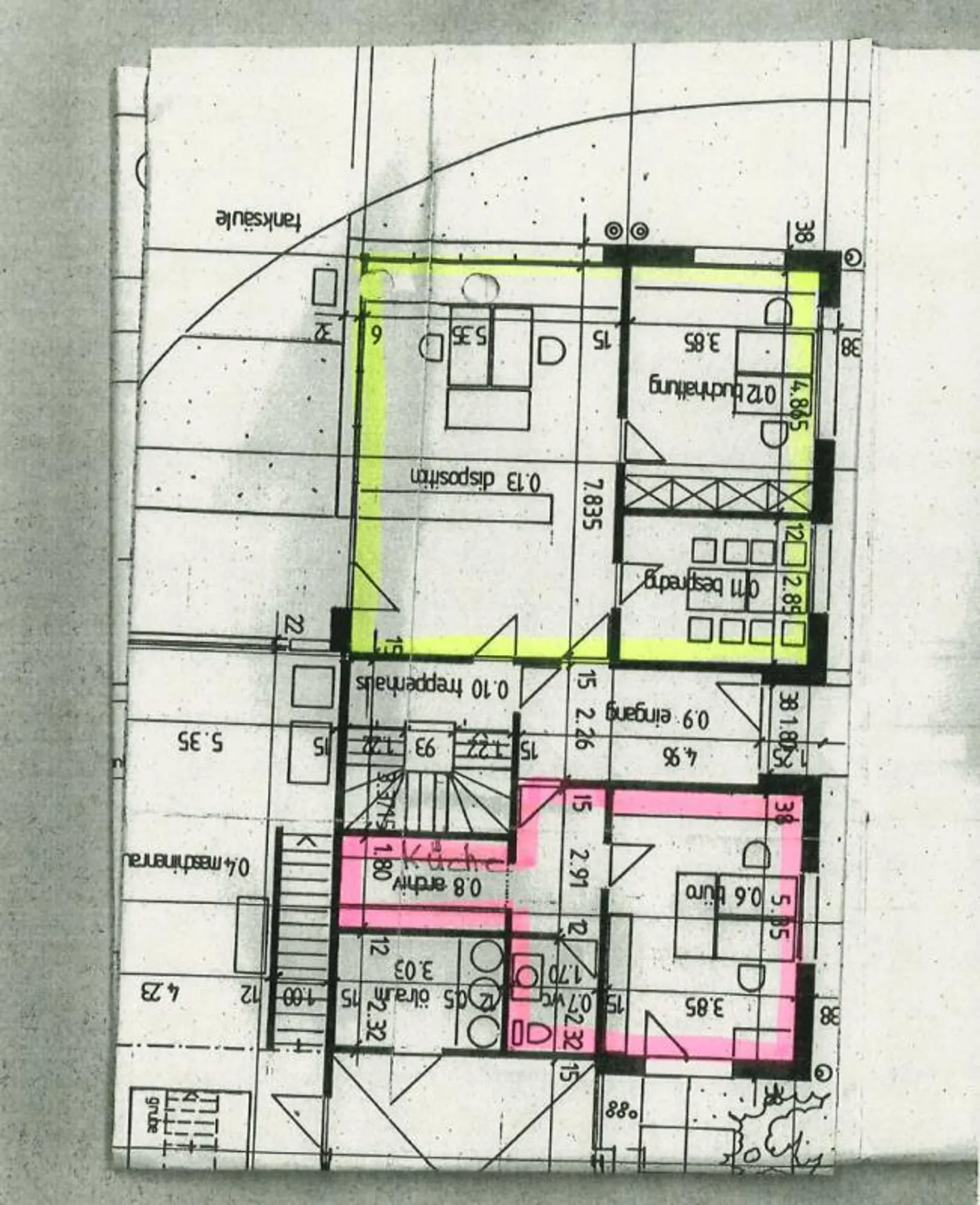 Bureaux et surfaces de cabinets à louer dans un emplacement de choix très fréquenté, avec 84 places de parking pour clients et locataires - Photo 18 sur 19