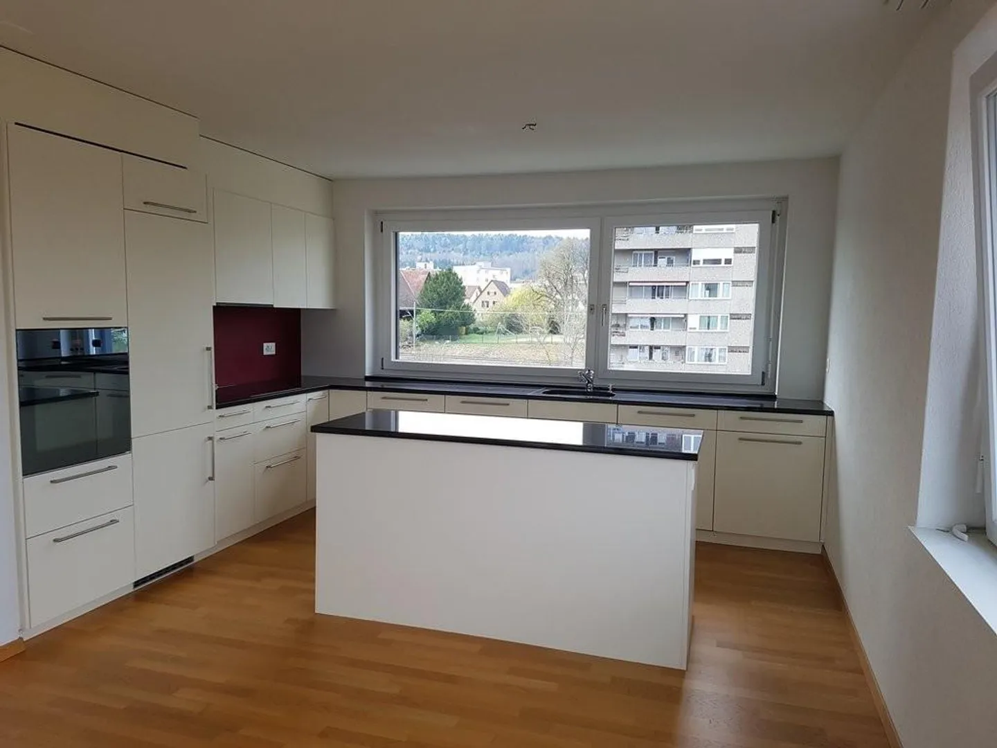 Looking for more space for your family? - Photo 2 of 7