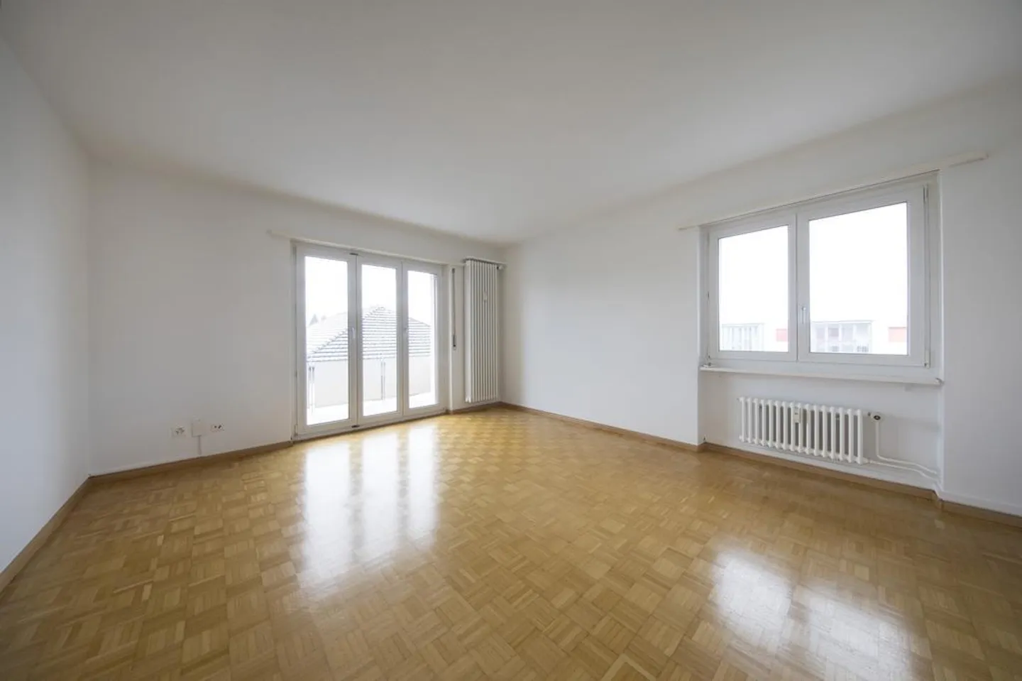 Ampio appartamento di 4 stanze in una bella posizione! - Foto 2 di 10