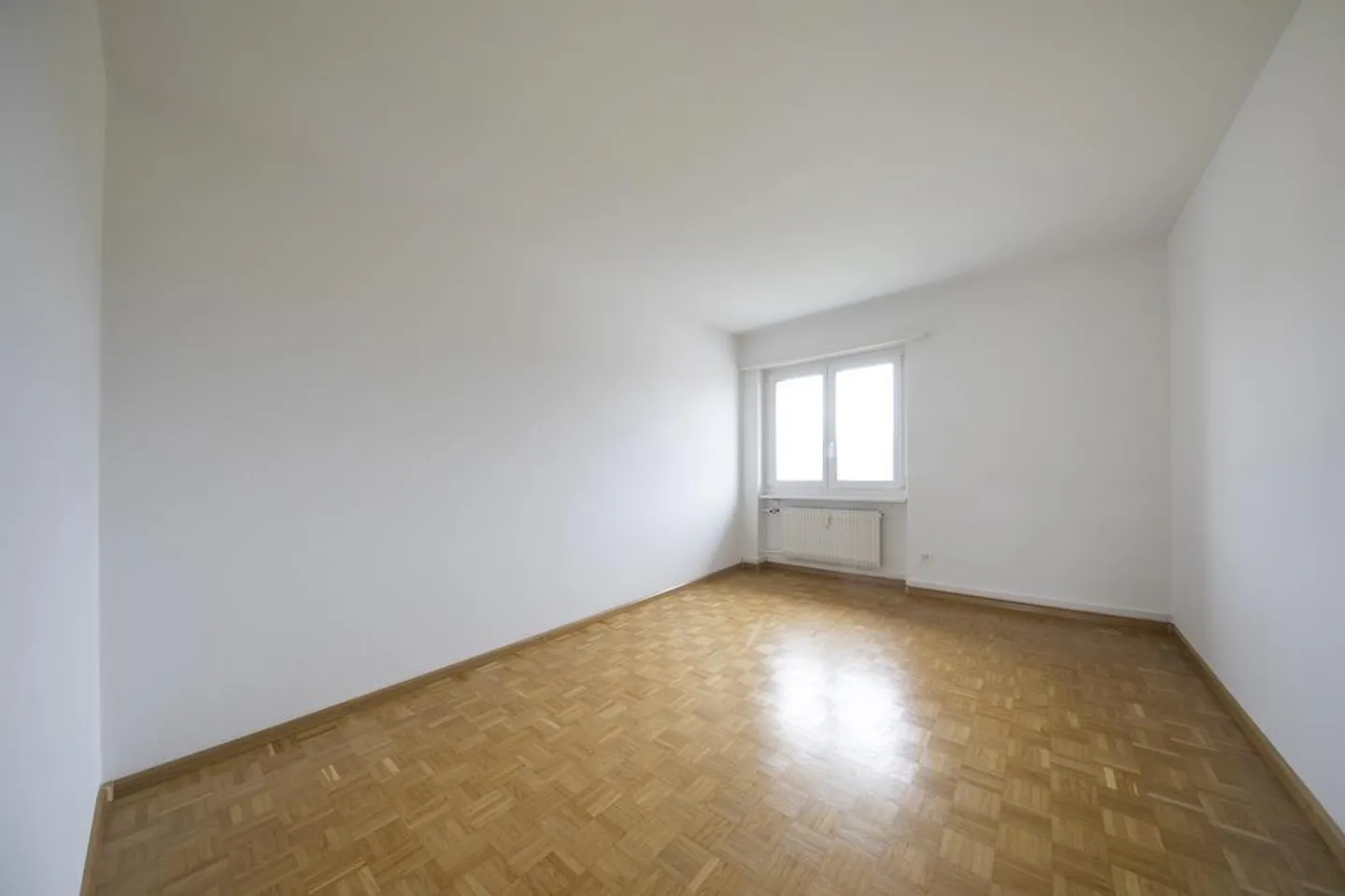 Ampio appartamento di 4 stanze in una bella posizione! - Foto 6 di 10