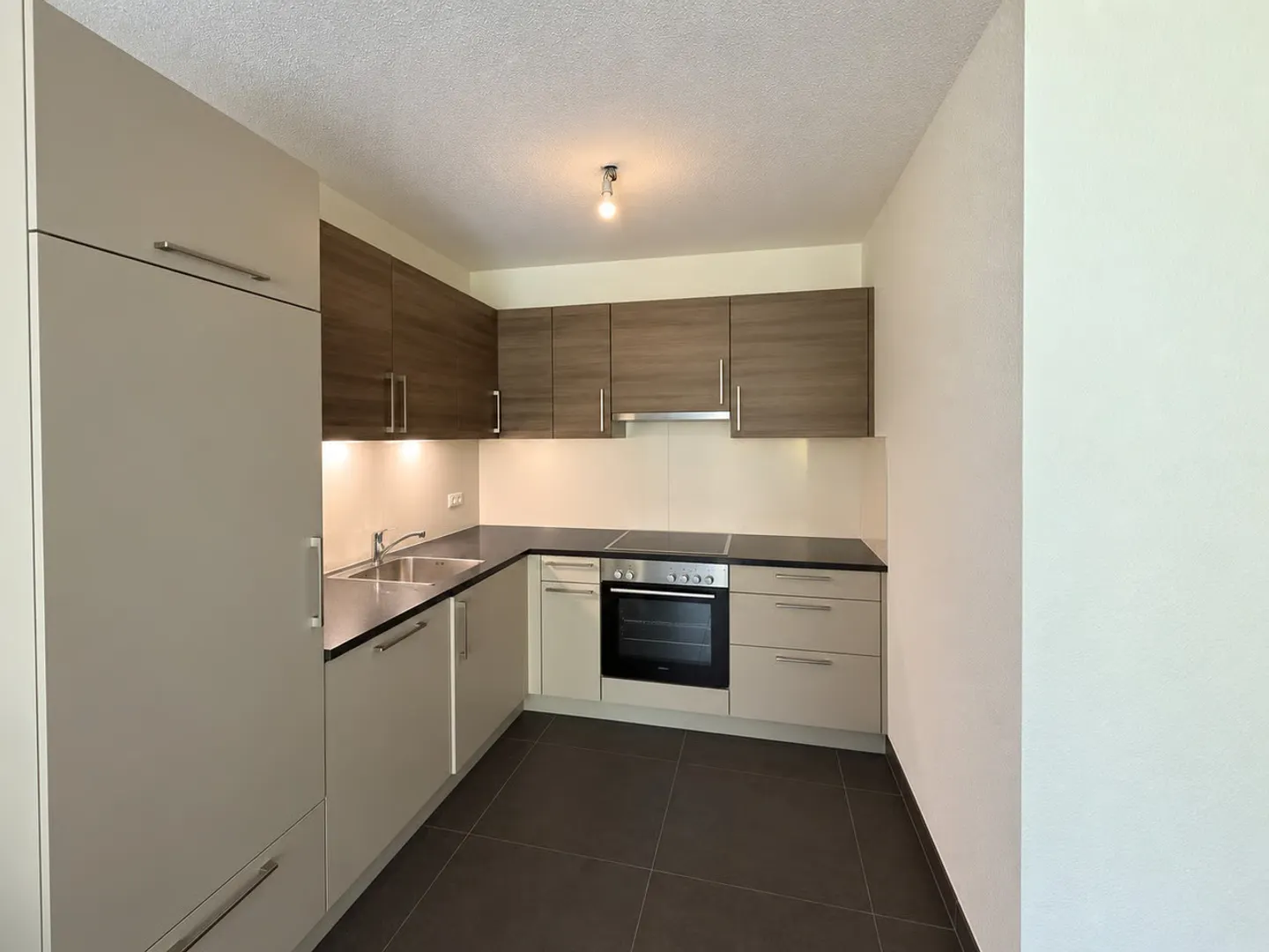 Appartement moderne à Martigny - Photo 1 sur 6