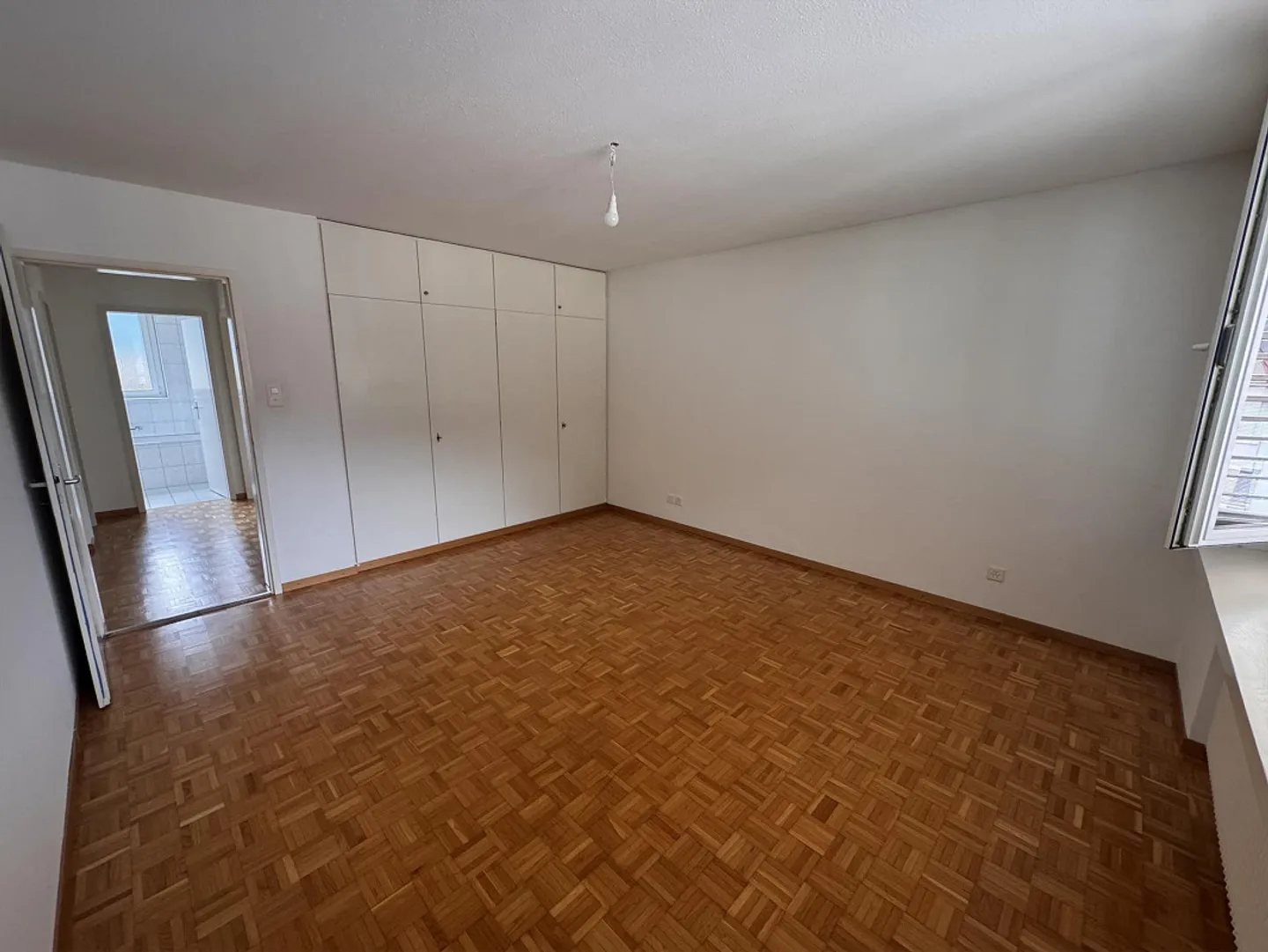 Grande appartement de 3,5 pièces - Photo 9 sur 15