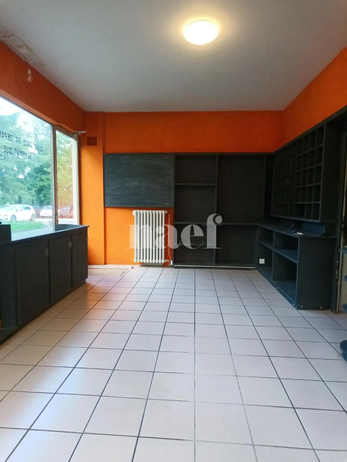 Espace Commercial en Emplacement Prisé - Photo 3 sur 3