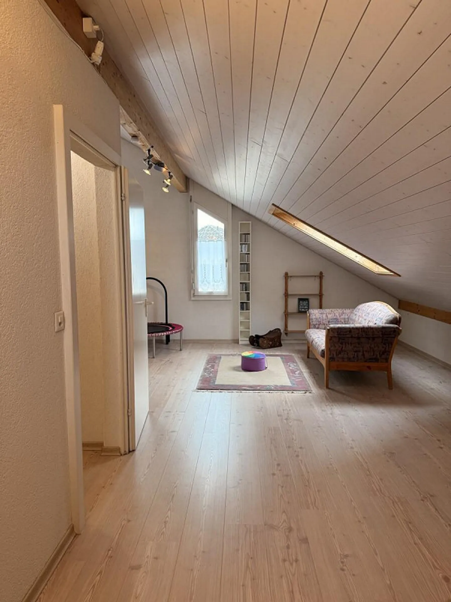 5.5 ROOM DOUBLE FAMILY HOUSE IN IDYLLIC LOCATION - Photo 13 of 16