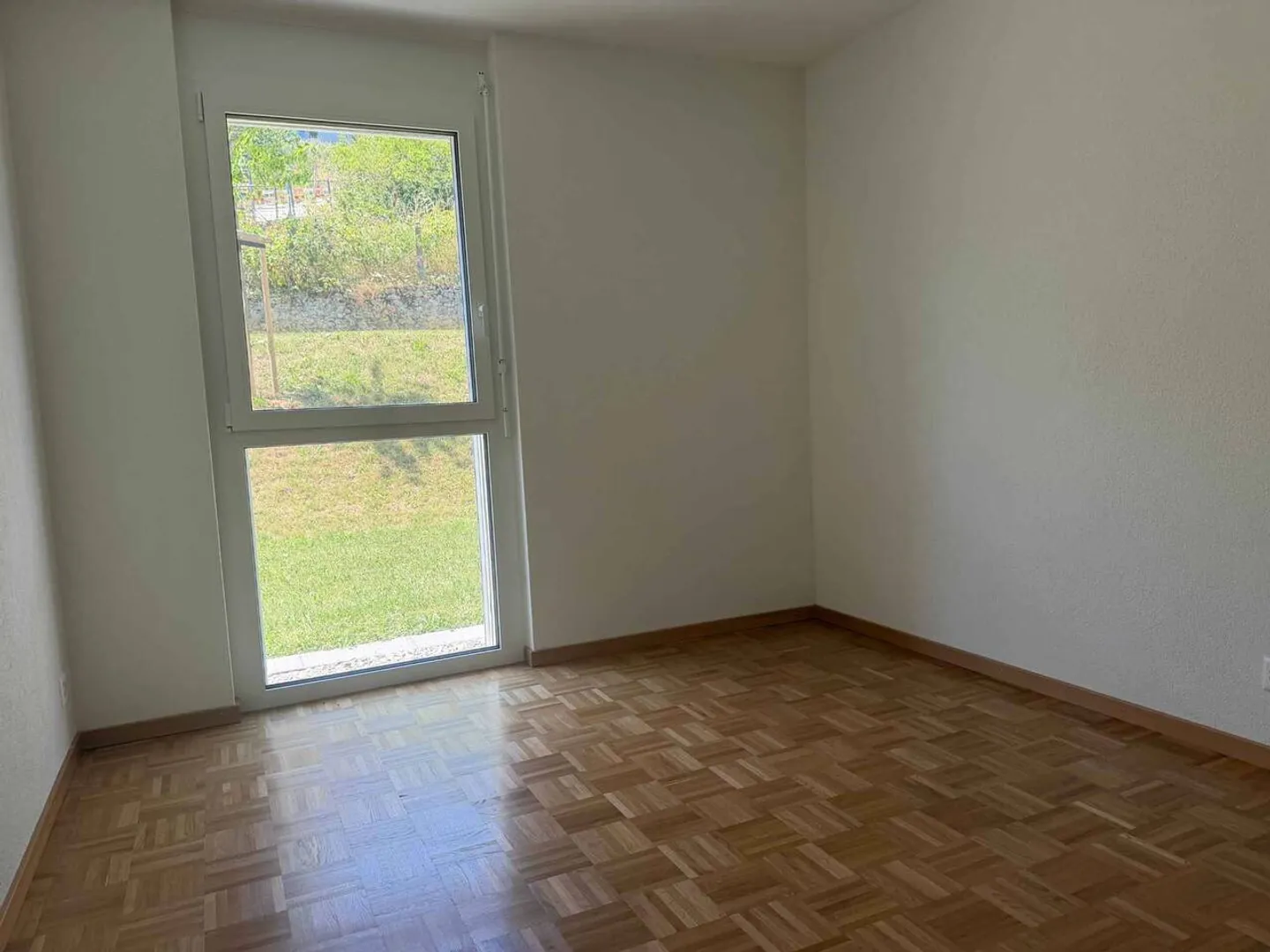 Magnificent new 4½ apartment on the upper ground floor with balcony and unobstructed view - Photo 4 of 9