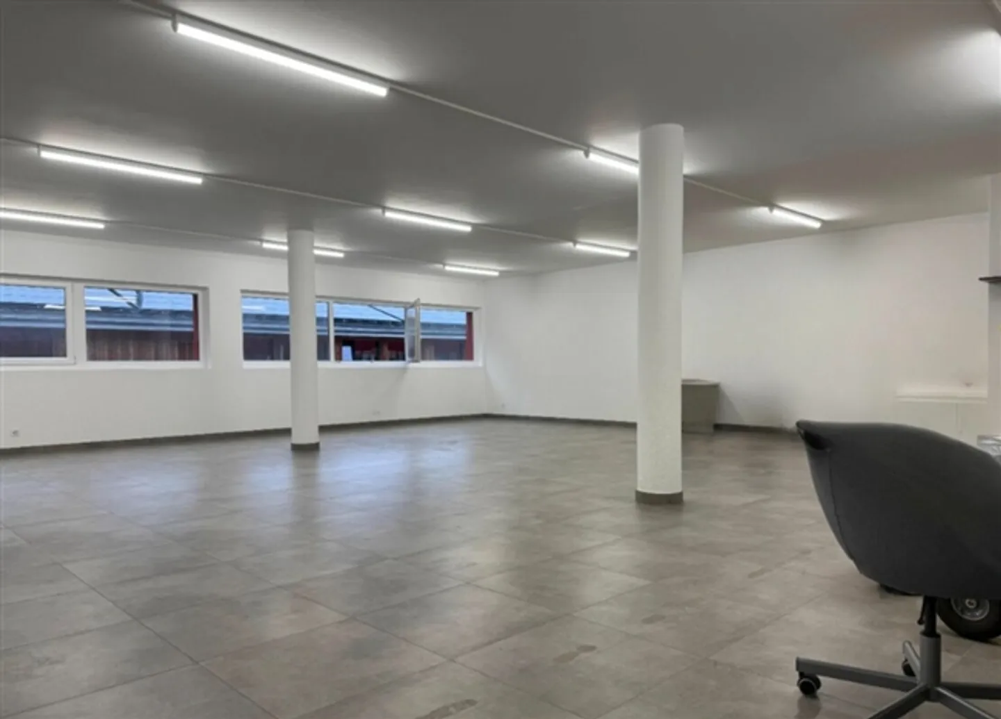 Geräumiger Büroraum in Puidoux - Foto 4 von 19