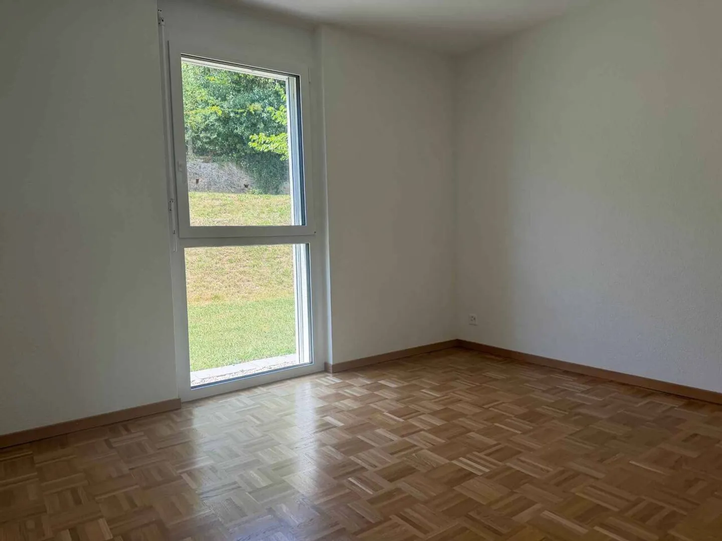 Magnificent new 4½ apartment on the upper ground floor with balcony and unobstructed view - Photo 5 of 9