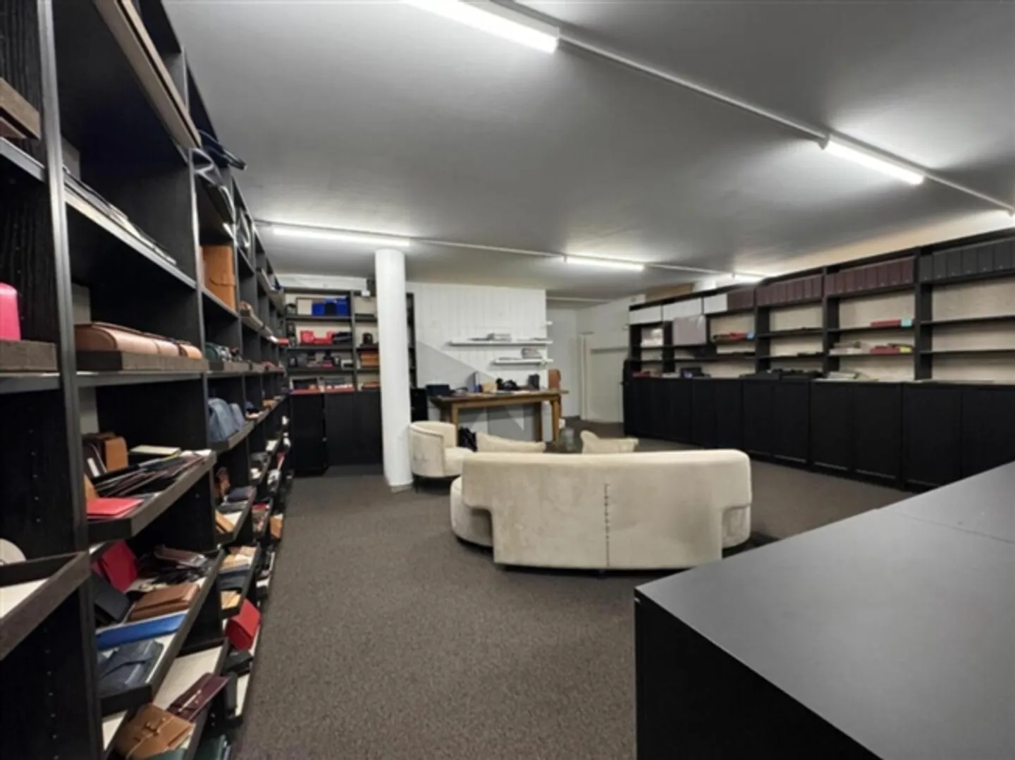 Geräumiger Büroraum in Puidoux - Foto 13 von 19