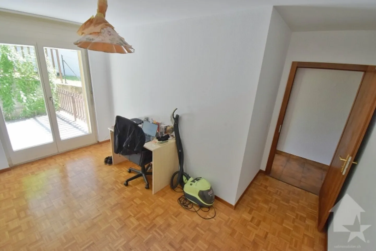 „Im Stadtzentrum von Sion 4,5 Zimmer mit einem Parkplatz inklusive“ - Foto 13 von 16