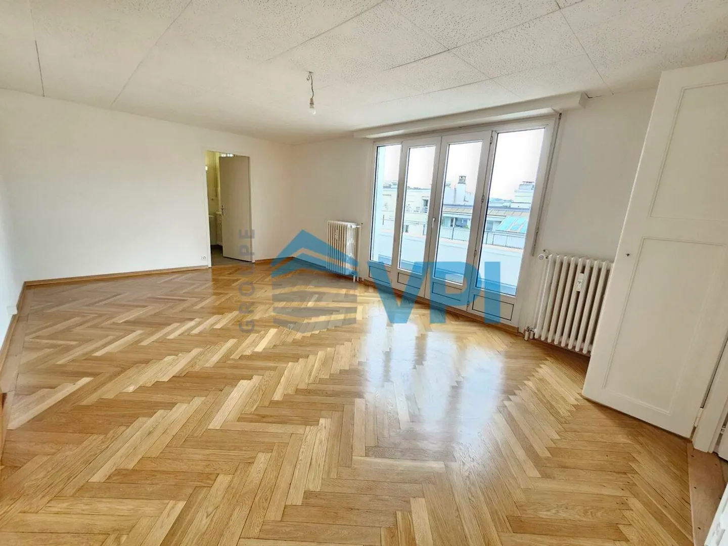 2 rooms in Pâquis close to the lake - Photo 1 of 9