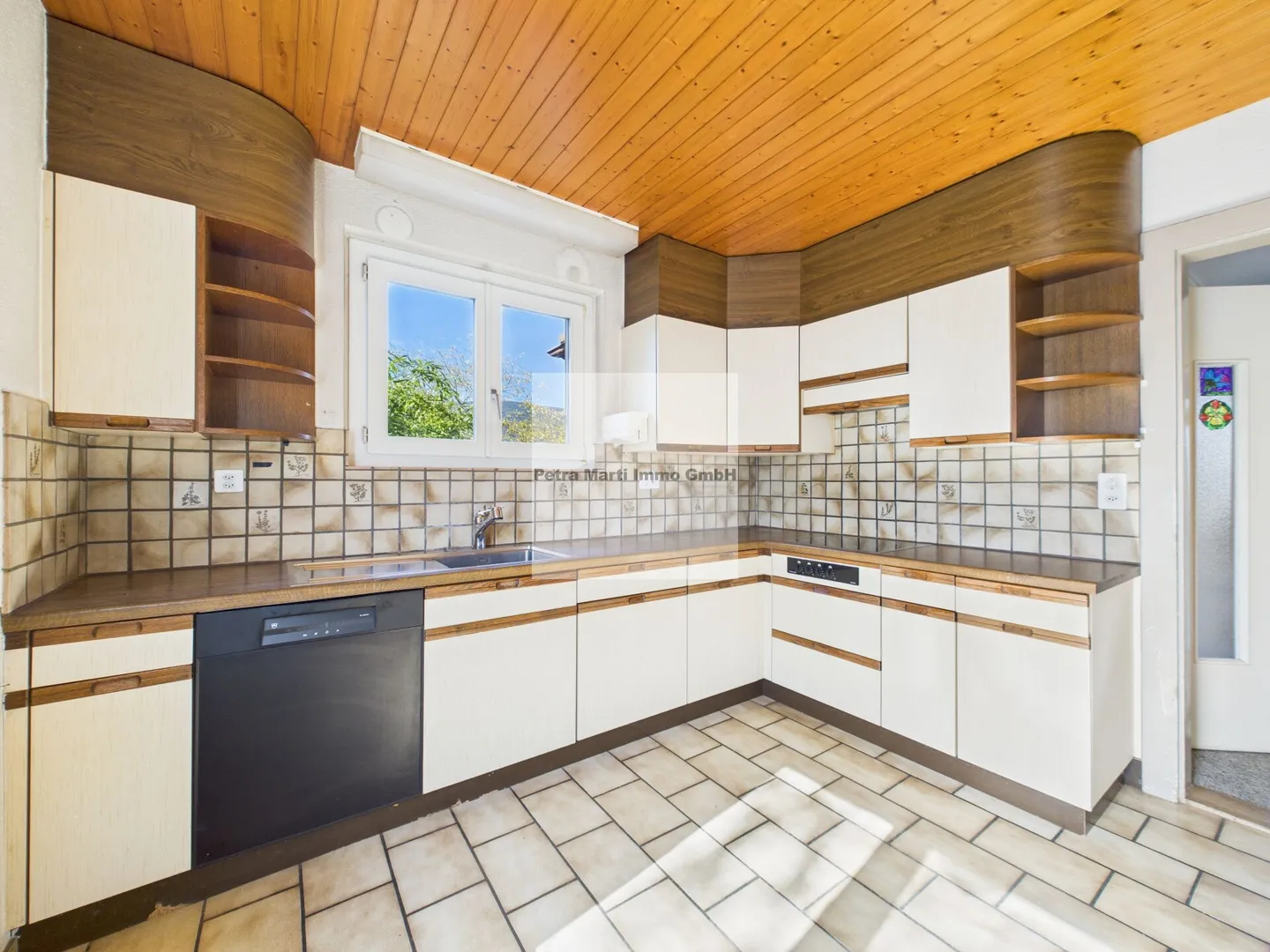 Meravigliosa casa unifamiliare di 5,5 stanze - Foto 3 di 12