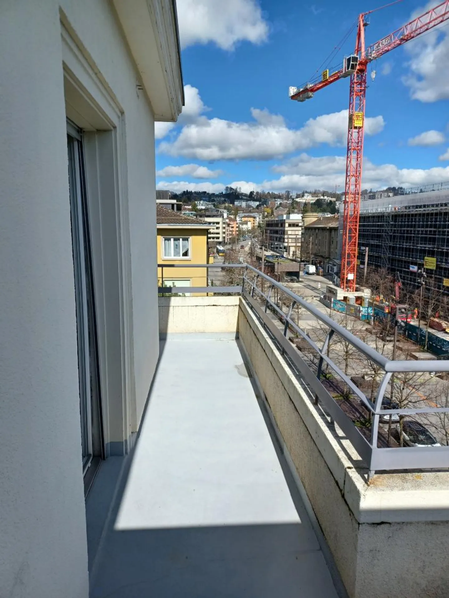 Appartement lumineux à Sallaz - Photo 5 sur 7