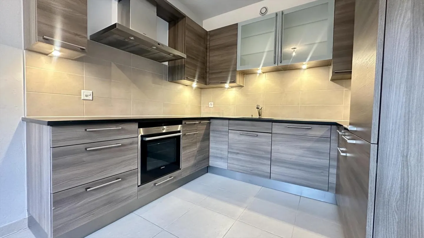 Charmante 4-Zimmer-Wohnung von 110 m², Erdgeschoss in CASATAX - Foto 3 von 8