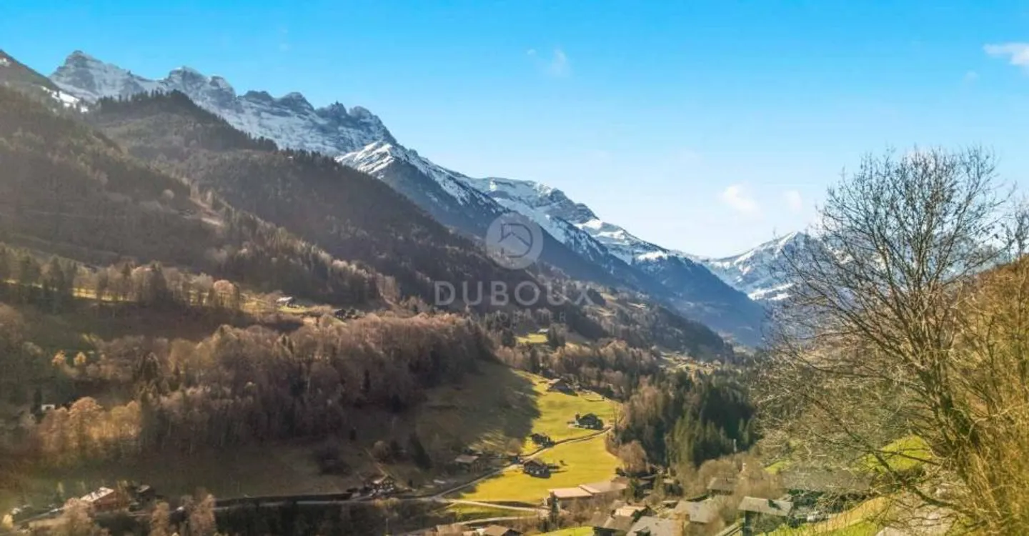 Magnifico terreno edificabile di 1'478 m2 con vista panoramica Troistorrents - Foto 2 di 4