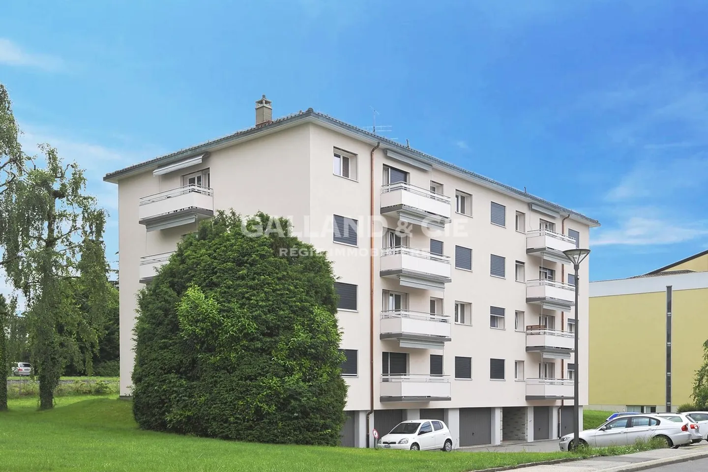 Appartamento di 3 stanze al 2° piano con balcone - Foto 1 di 6