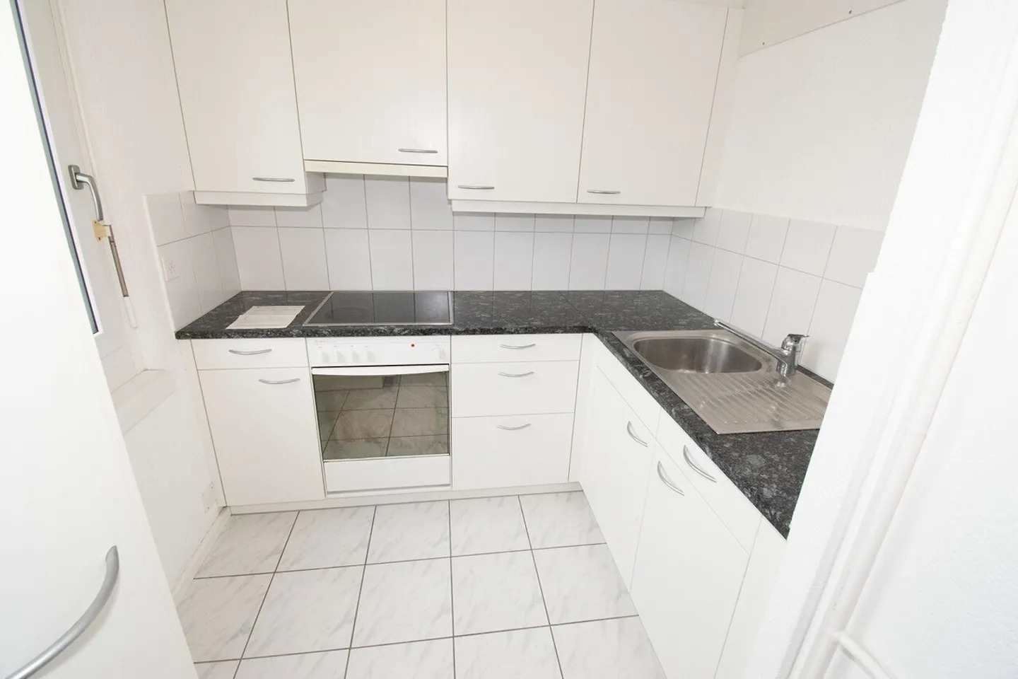 Gemütliche Wohnung in Gepflegter Liegenschaft - Foto 3 von 5