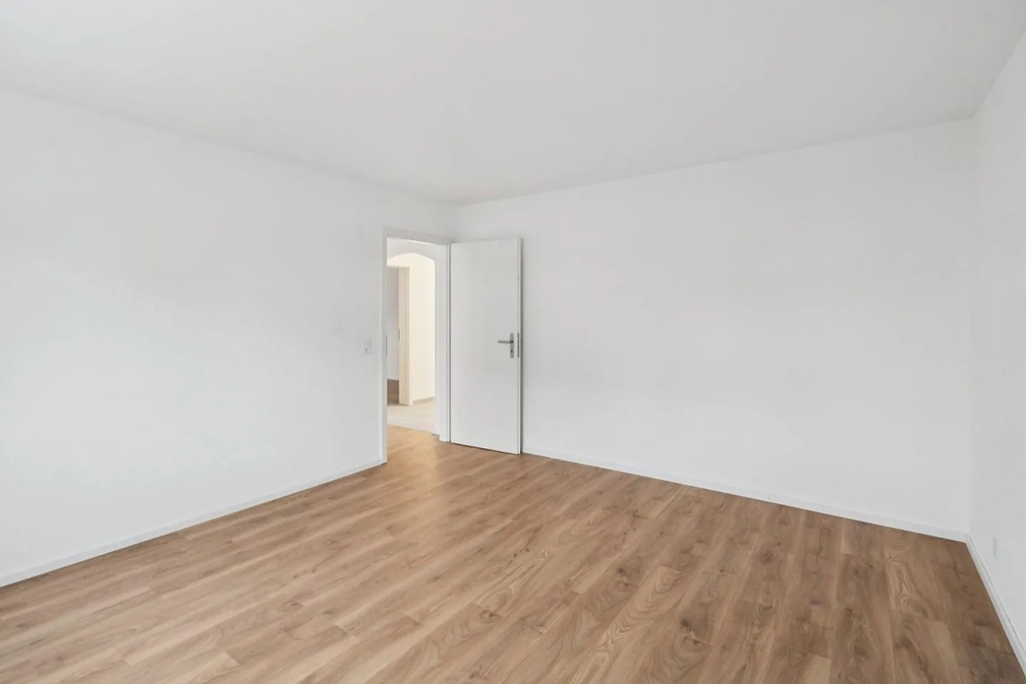 Your new home with garden seating area 4.5-room apartment after comprehensive... - Photo 2 of 10