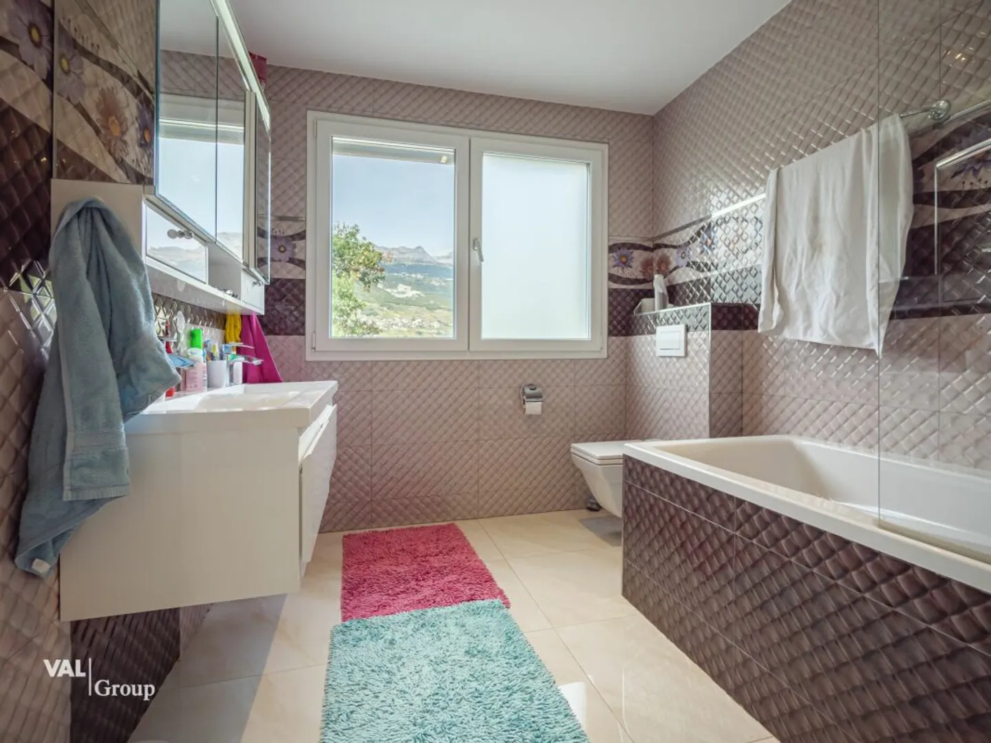 Prächtiges luxuriöses Familienhaus im Herzen von Chalais - Foto 10 von 13