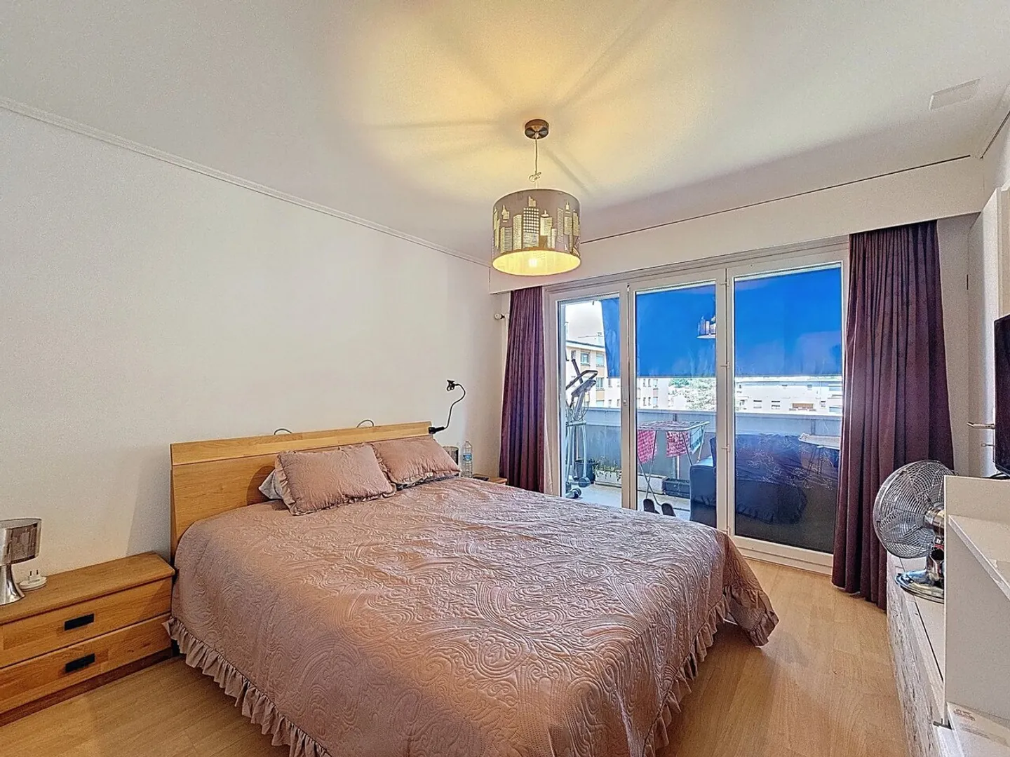 Spezialinvestor, schöne 2-Zimmer-Wohnung mit Innenparkplatz, nahe dem See - Foto 7 von 8