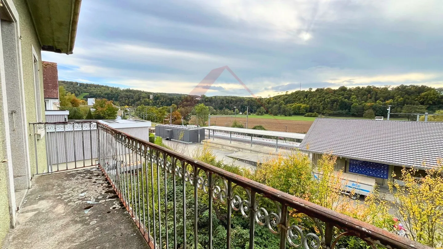 Edificio con potenziale a Boncourt - 565 m² di terreno edificabile con garage e - Foto 1 di 20