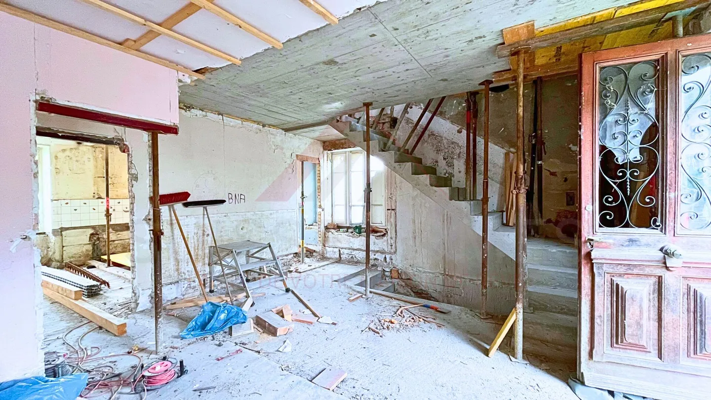 Edificio con potenziale a Boncourt - 565 m² di terreno edificabile con garage e - Foto 3 di 20