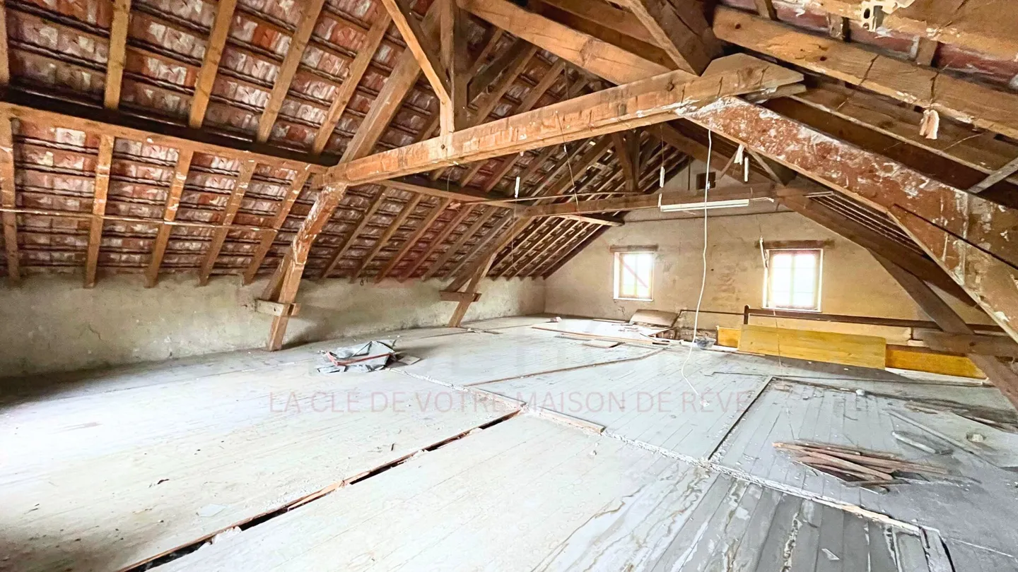 Edificio con potenziale a Boncourt - 565 m² di terreno edificabile con garage e - Foto 16 di 20