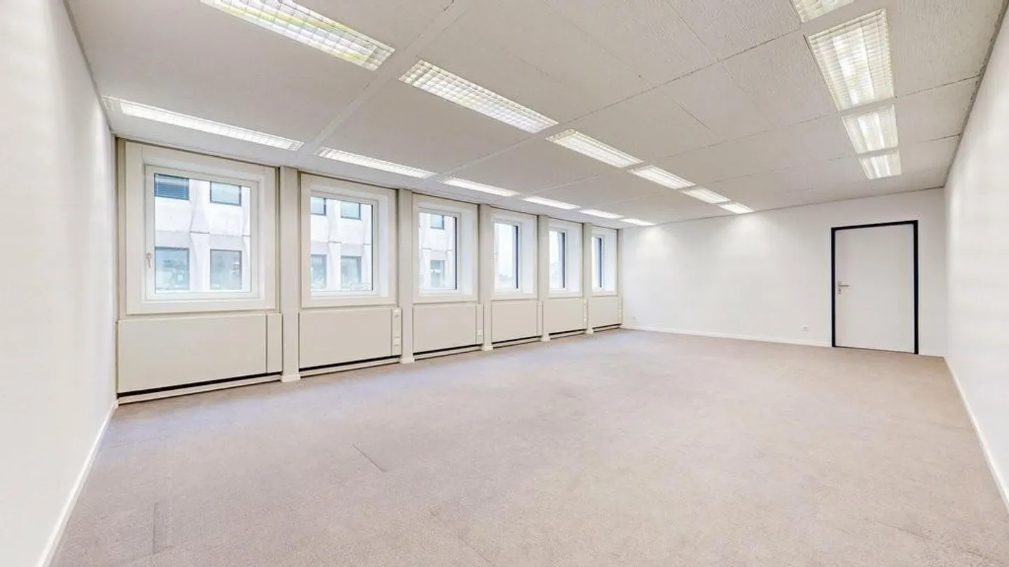 Votre nouveau lieu de travail - moderne, central et prêt à emménager - Photo 4 sur 7
