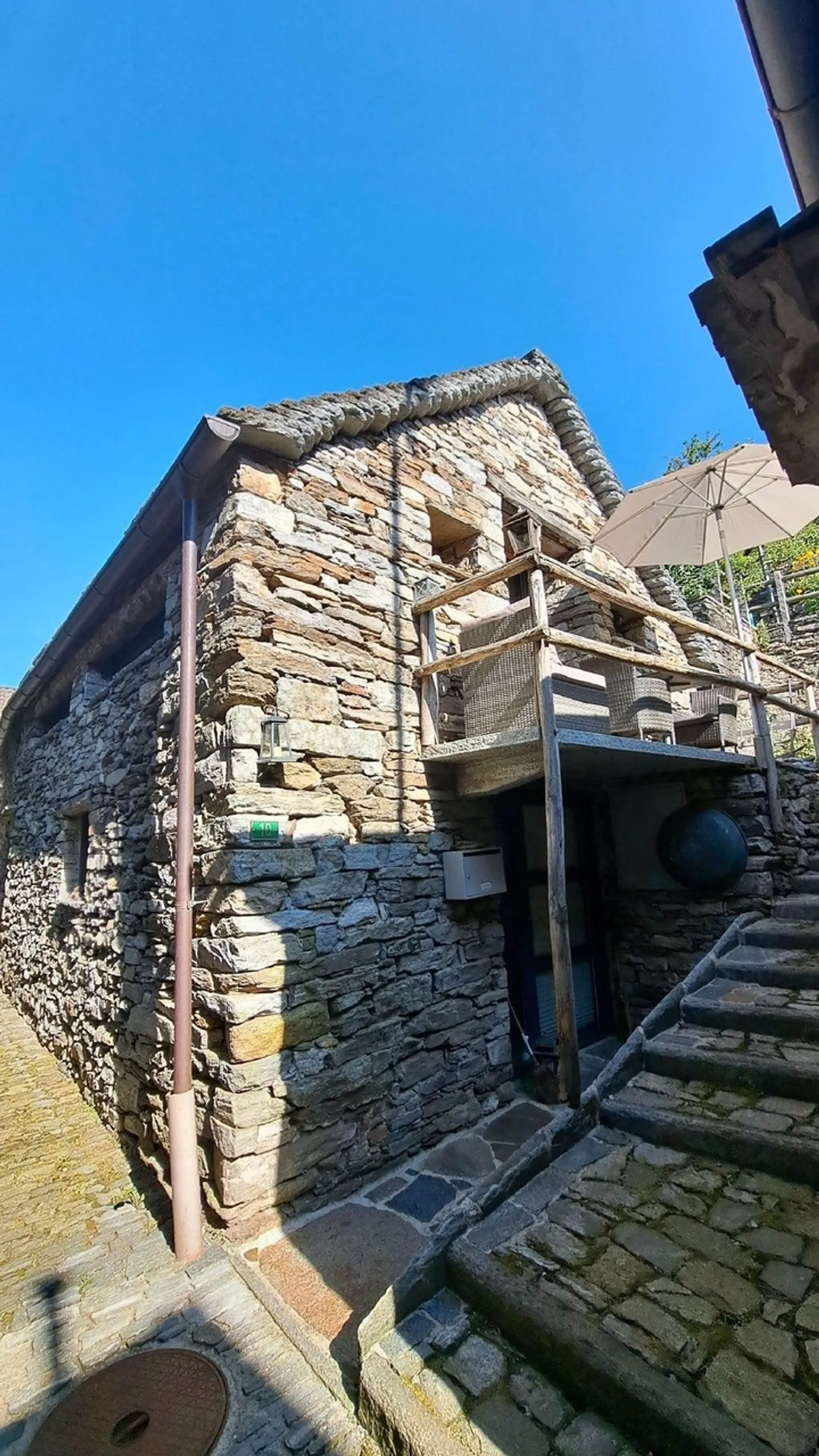 Rustico affascinante a Verdasio – Il tuo rifugio! - Foto 12 di 13